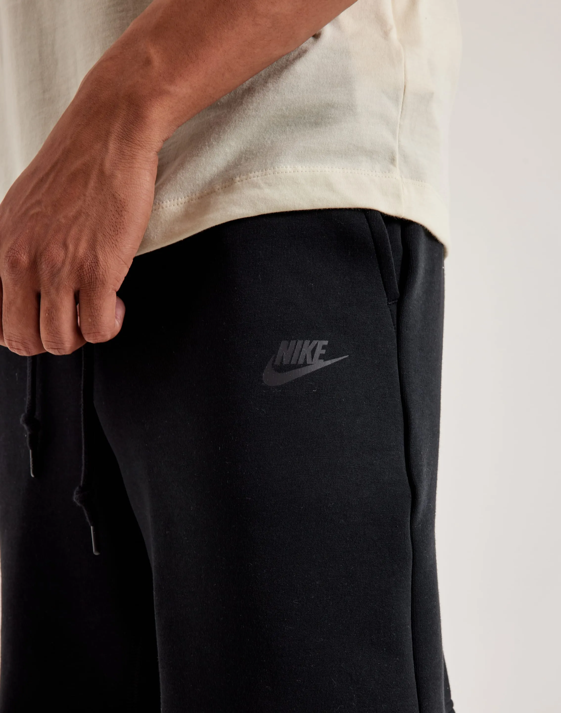 Nike Tech Fleece Shorts Bead Soul