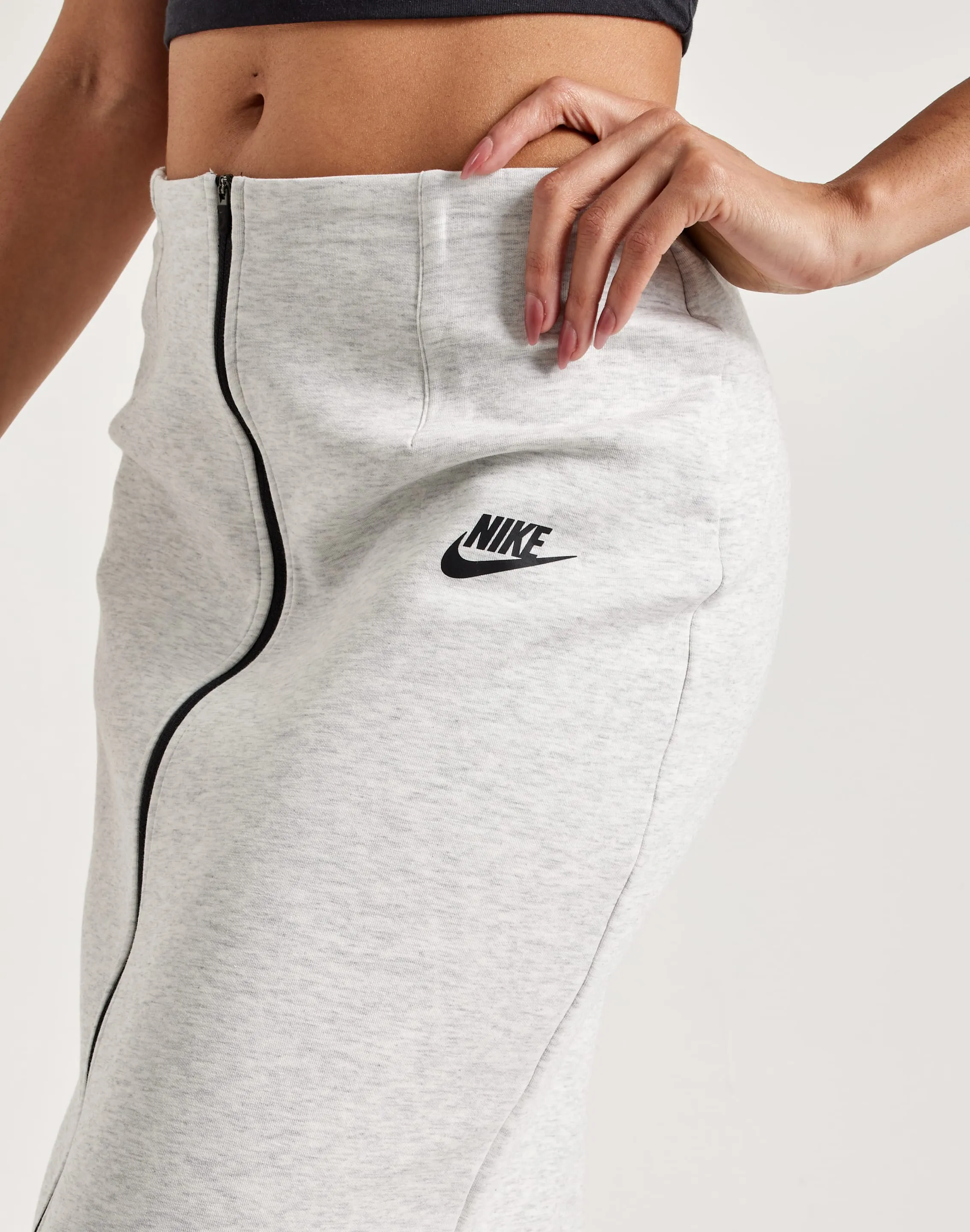 Pure Core Nike Tech Fleece Slim Maxi Skirt