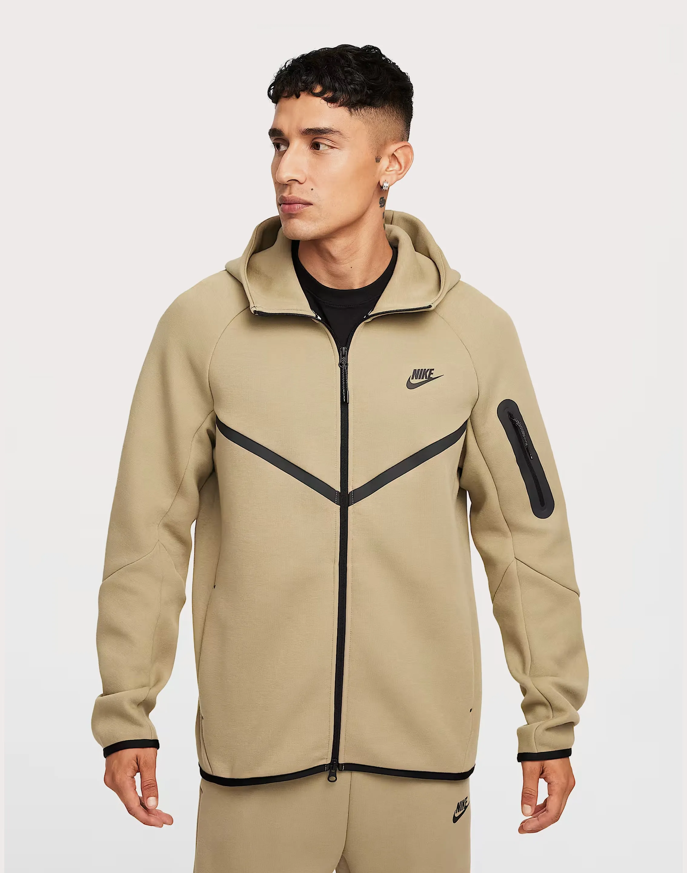 Breathable mesh Durable Construction Nike Tech Fleece Windrunner Full-Zip Hoodie