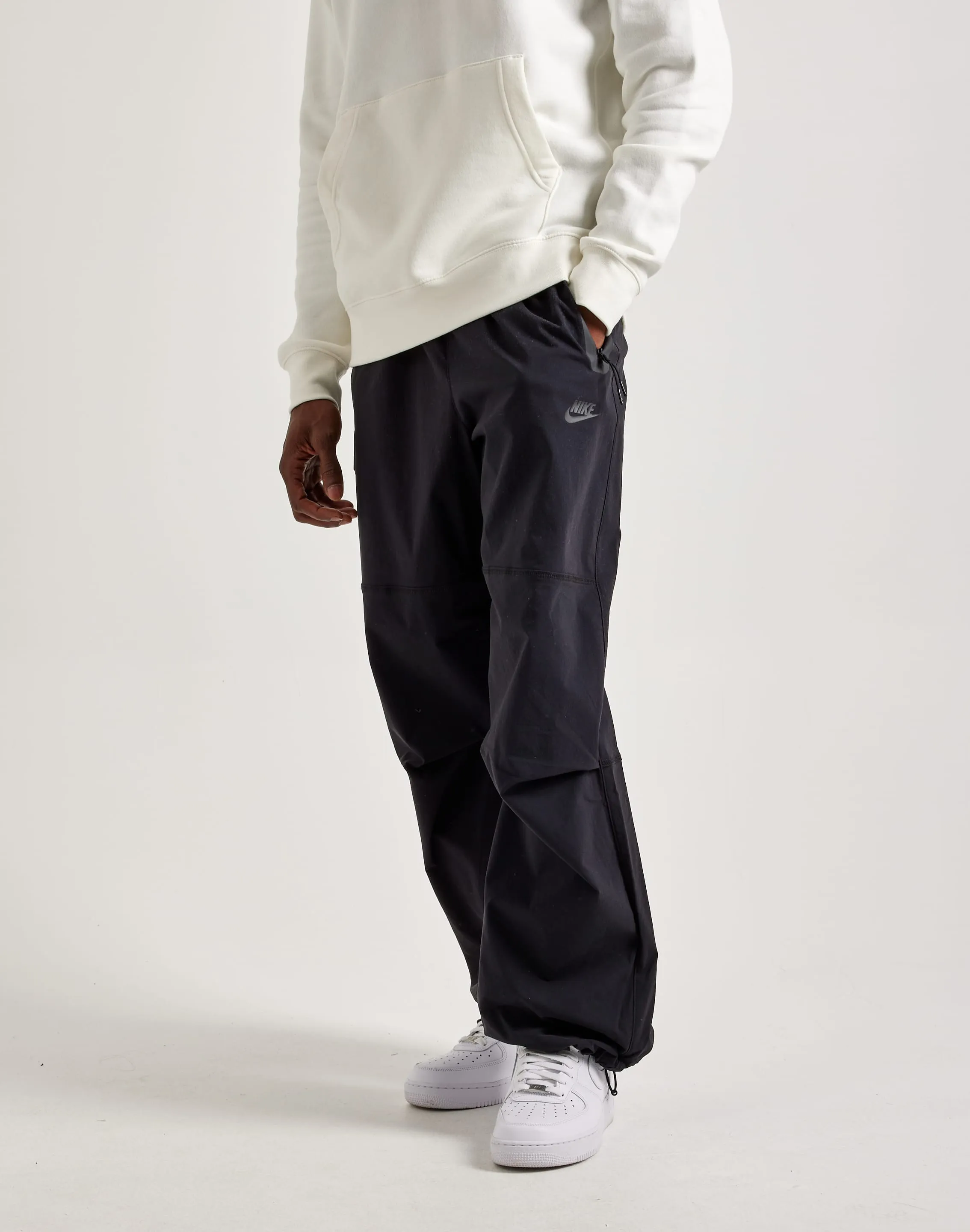 Regular Fit Breath Skin Nike Tech Oversized Pants