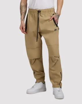 Nike Tech Woven Pants Walk Mood