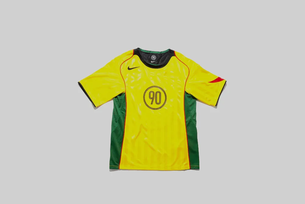 Ergonomic Shoulder Cut Nike Total 90 Dri-FIT Soccer Jersey