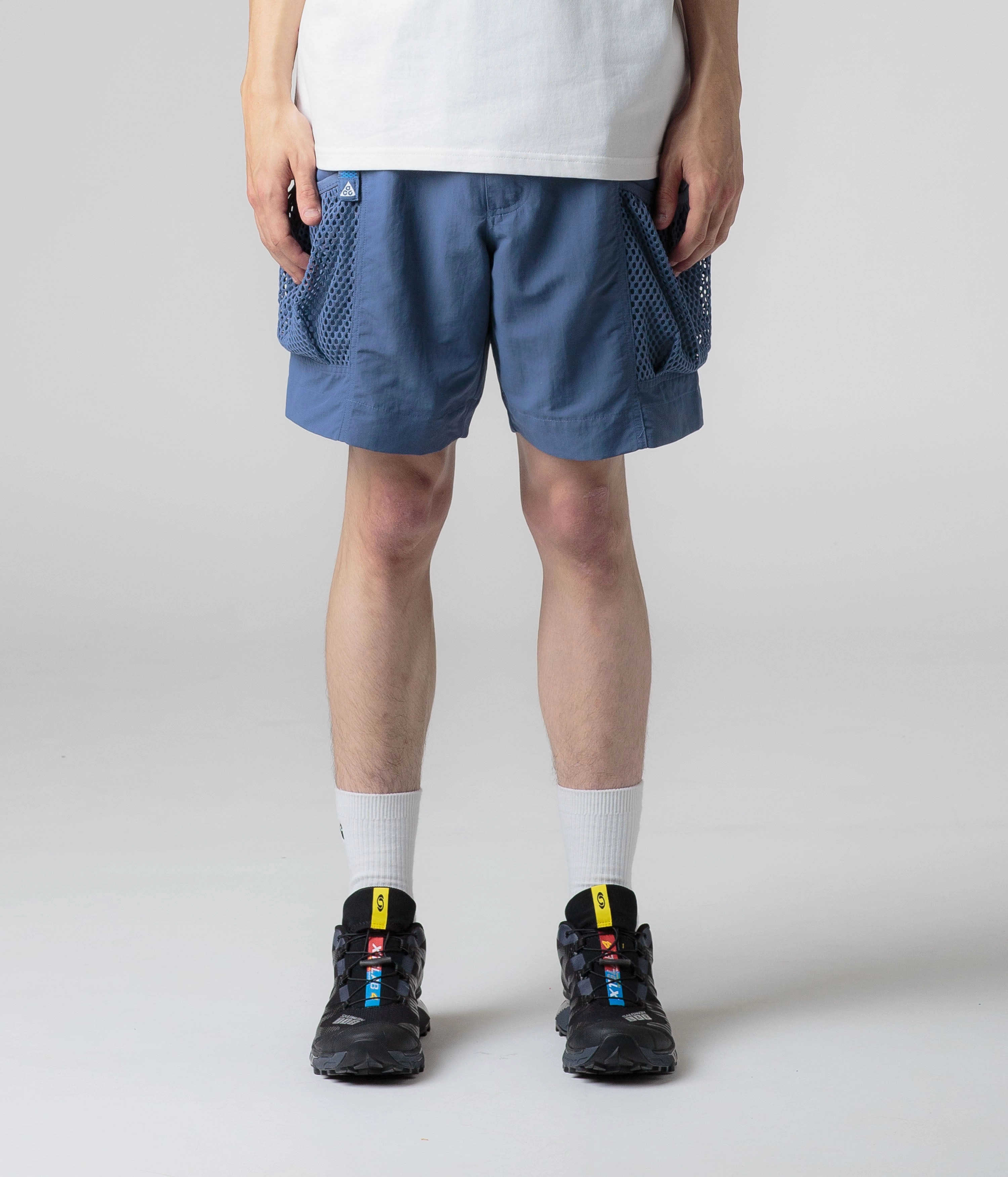 Fan gear Non Restrictive Movement Nike ACG Snowgrass Cargo Shorts - Diffused Blue / Summit White