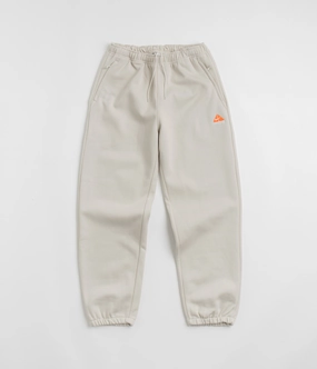 All-Season Wear Durable Waistband Nike ACG Tuff Fleece Lungs Pants - Light Orewood Brown / Hyper Crimson