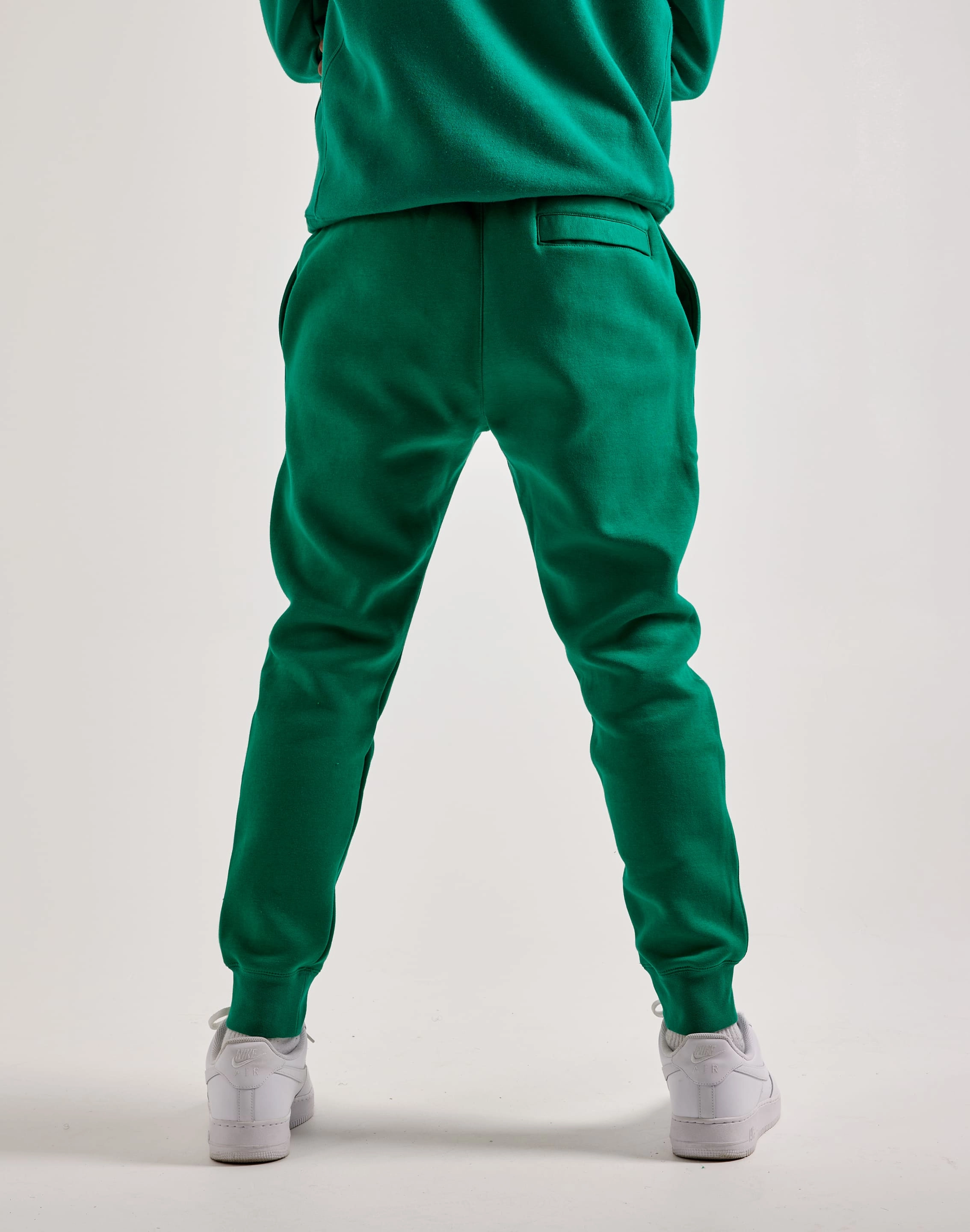Nike Club Fleece Joggers Icon Glow Sustainable Base