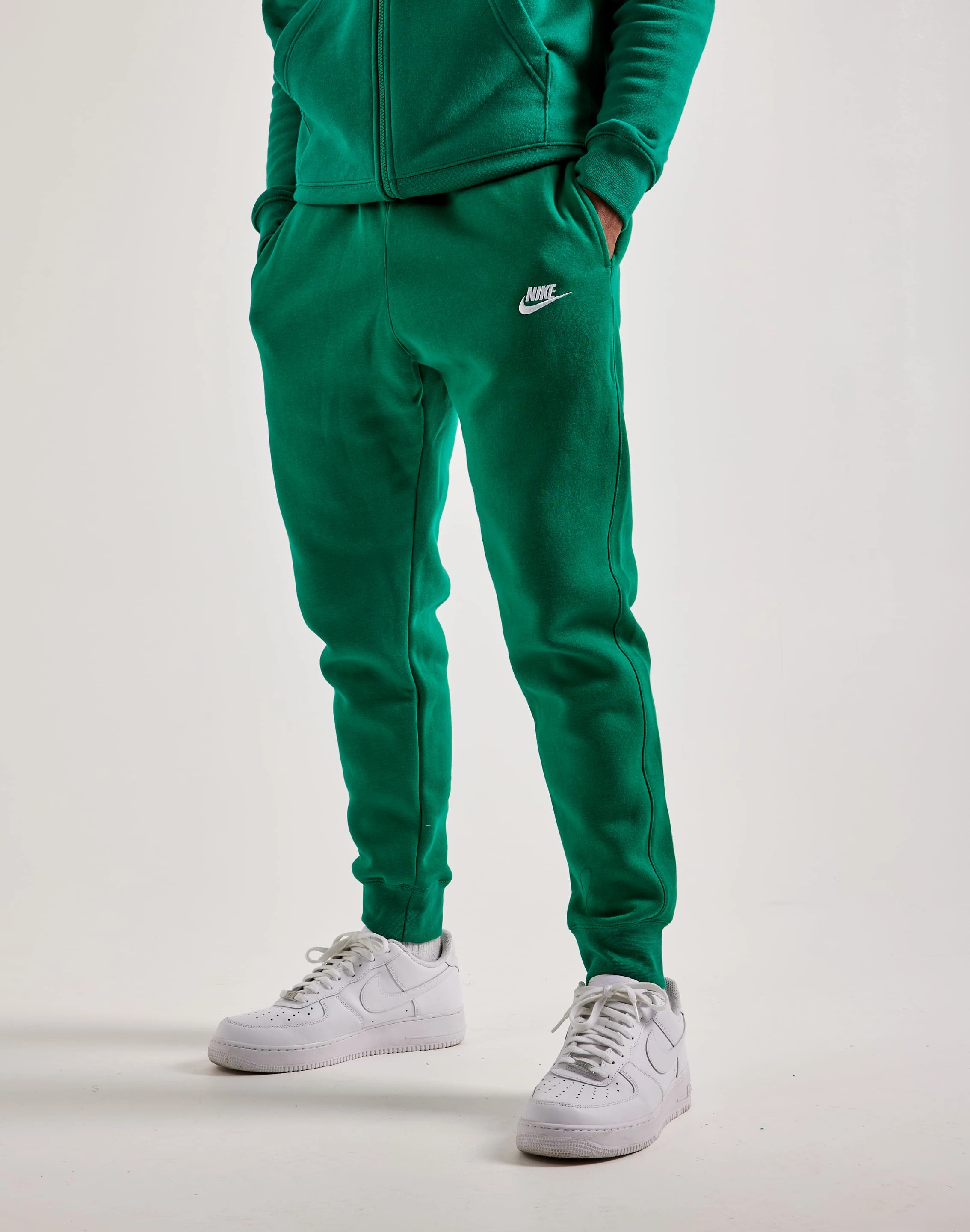 Fashion Core Travel Vibe Nike Club Fleece Joggers