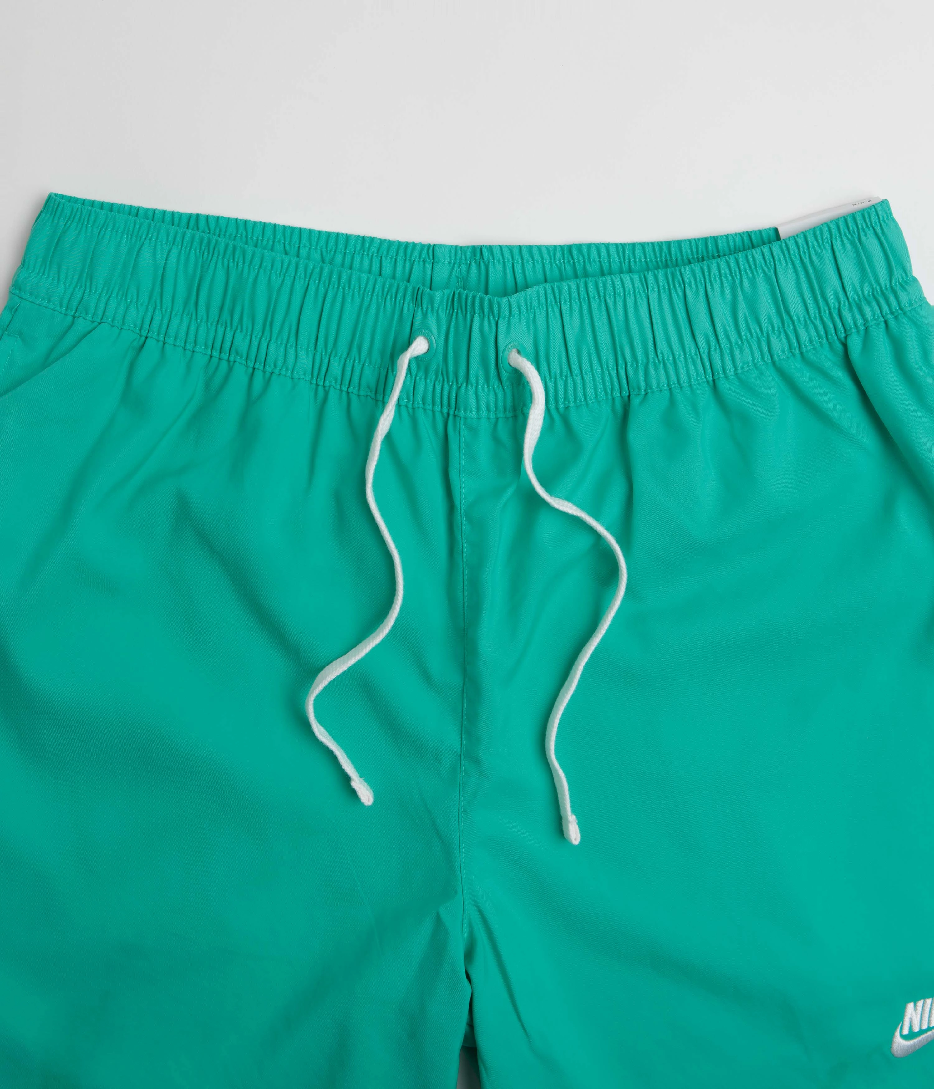Nike Flow Shorts - Clear Jade / White Comfortable Shorts