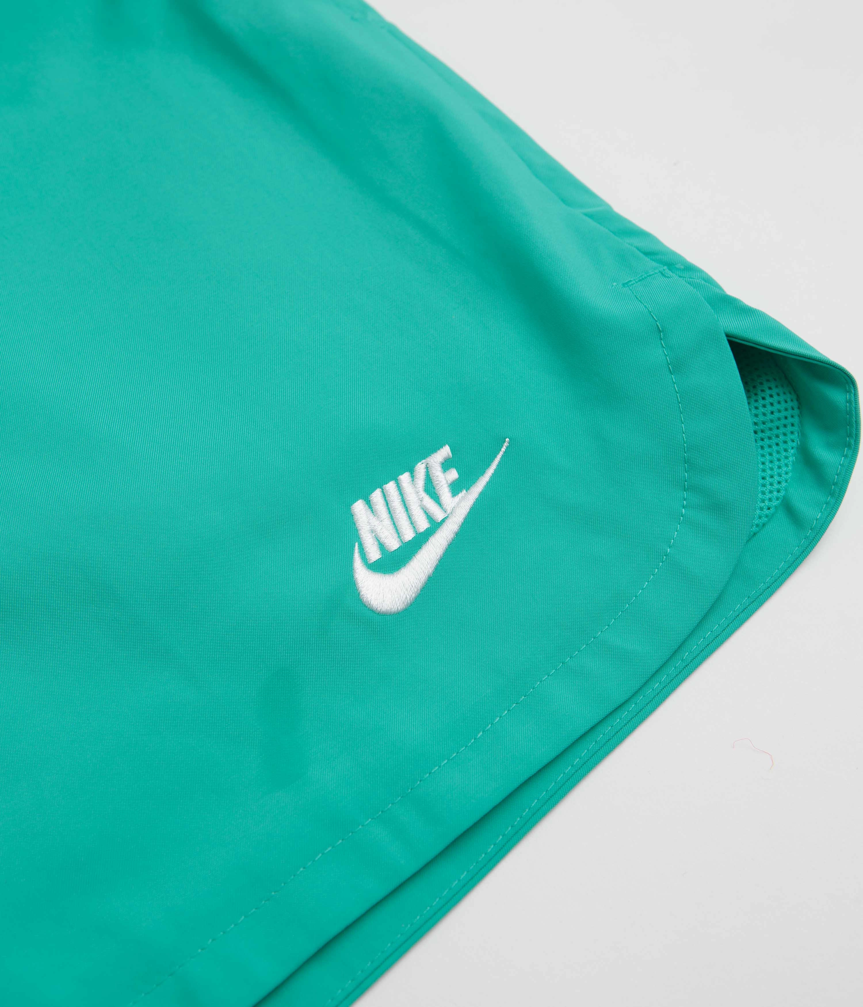 graduation season Nike Flow Shorts - Clear Jade / White