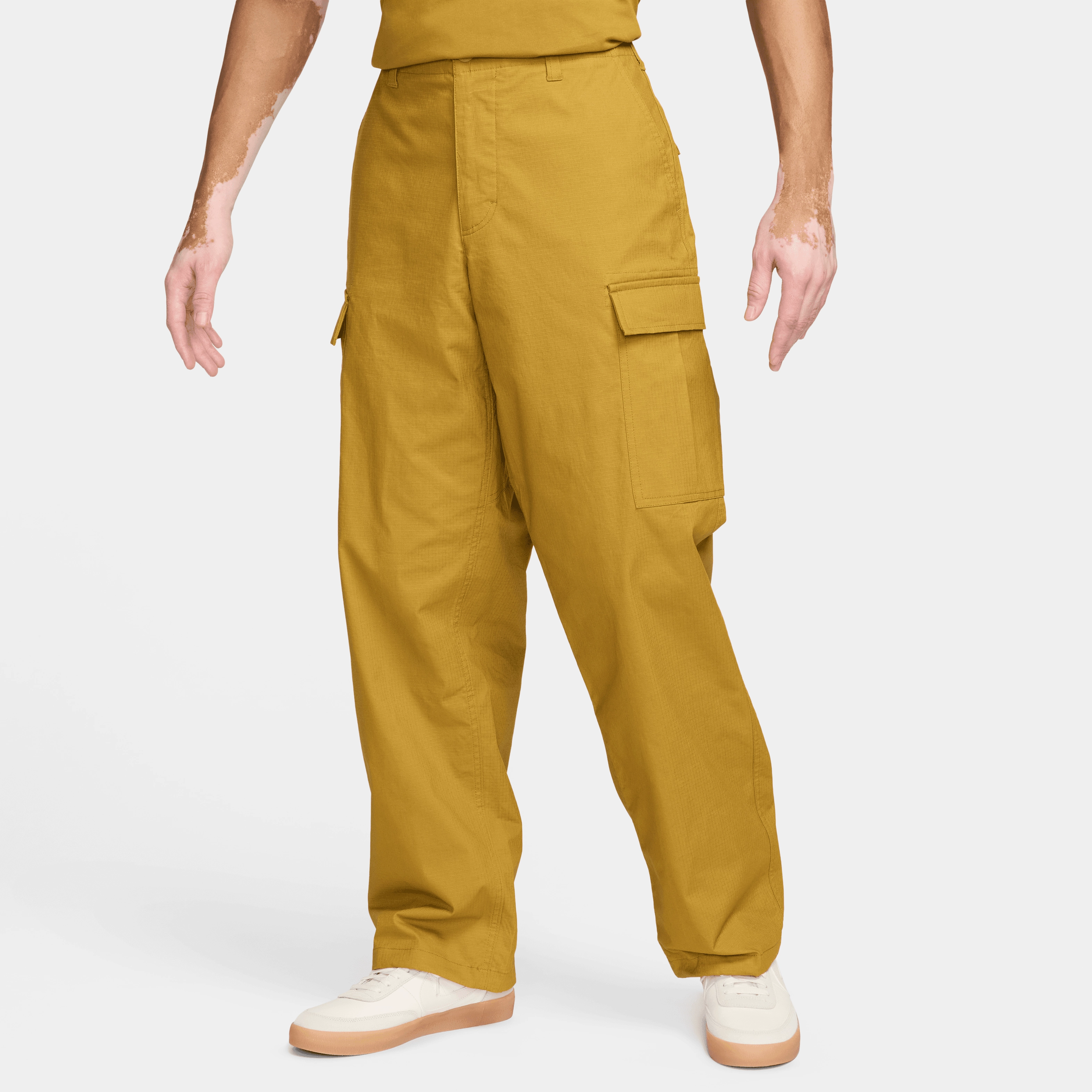 Nike SB Kearny Cargo Pant Tailored Fit Cropped hem