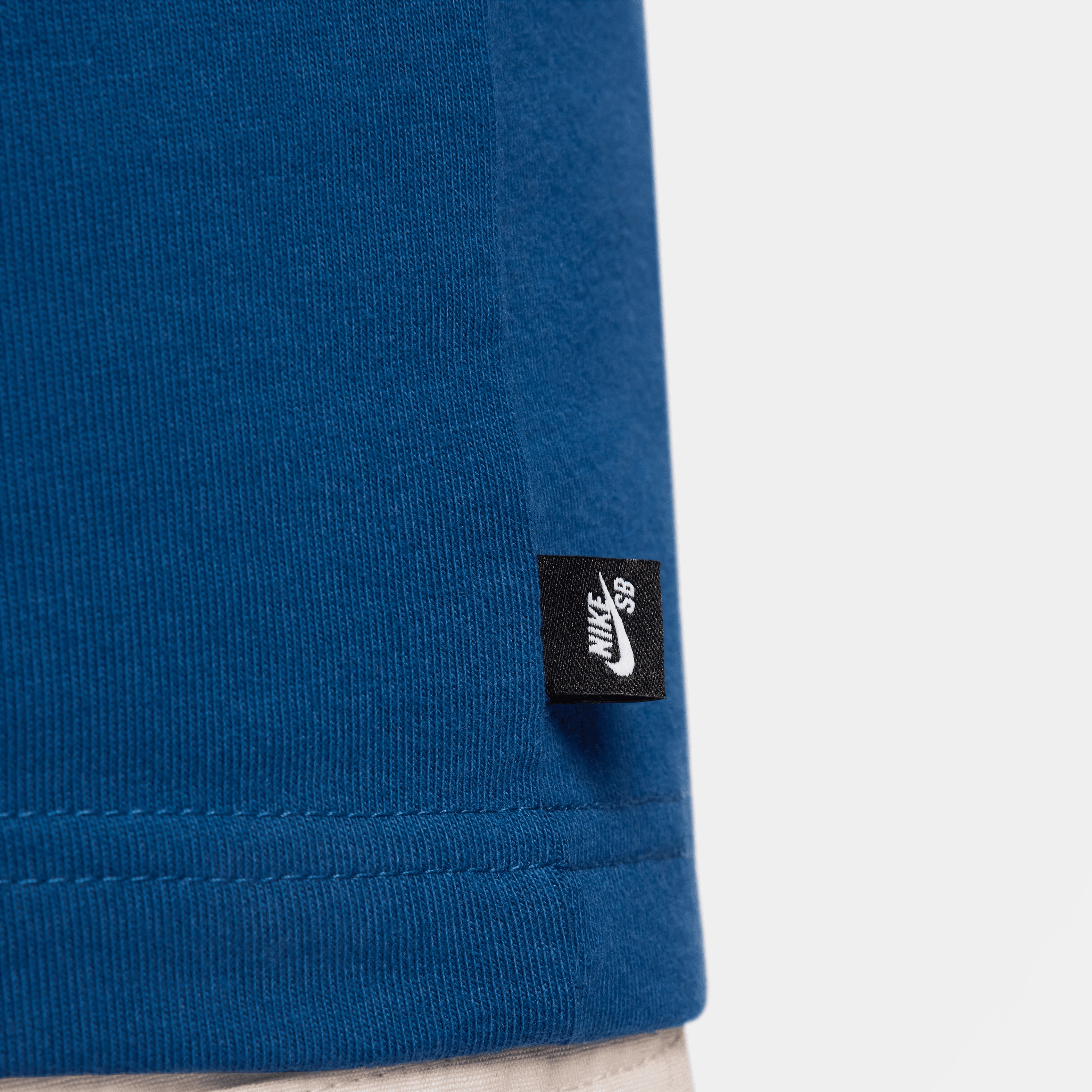 Breathable back panel Beach Ready Nike SB Panther T-Shirt