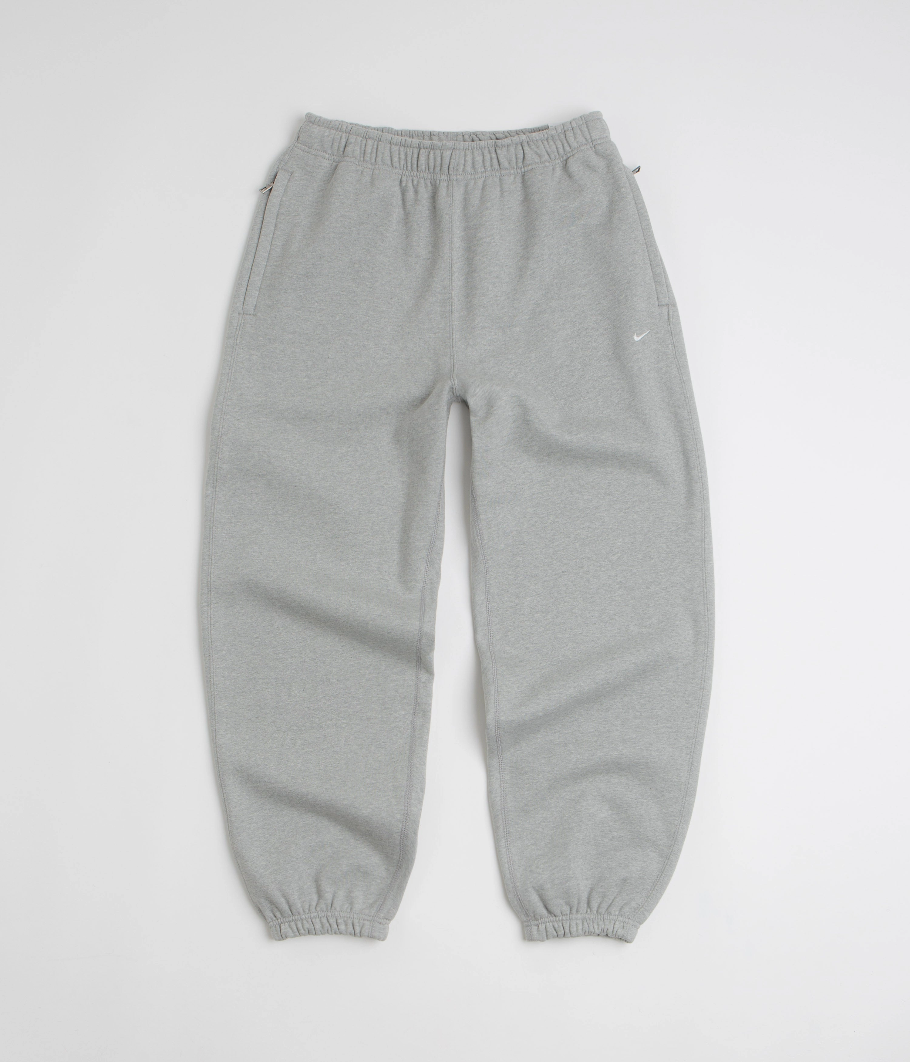 RecycledPolyester Nike Solo Swoosh Cuffed Sweatpants - Dark Grey Heather / Light Smoke Grey / White