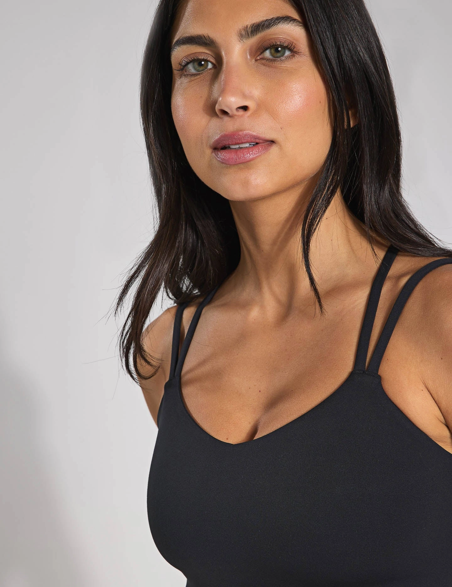 Noah Strappy Bra - Black Ventilated Cups Striped activewear