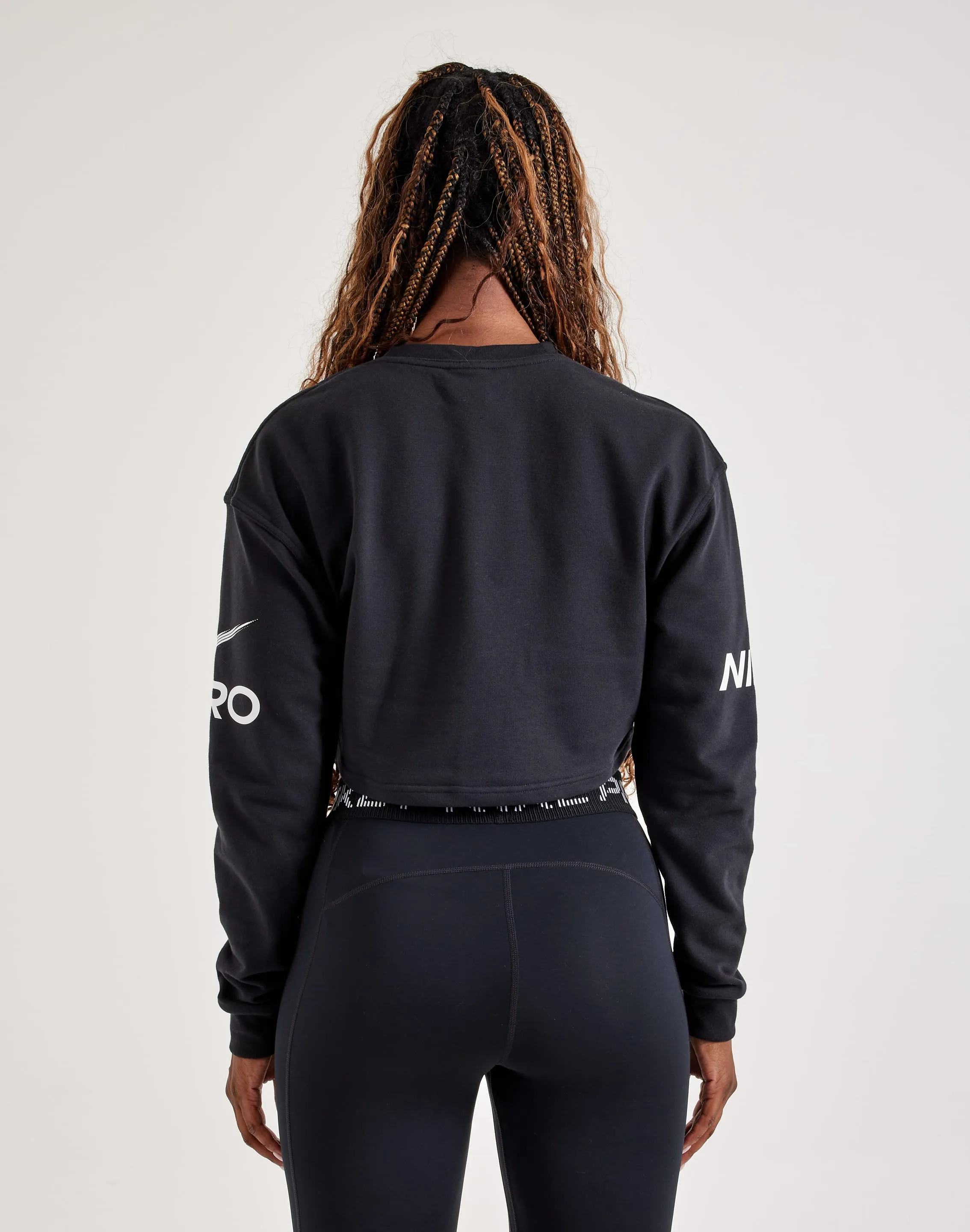 Nike Pro Dri-FIT French Terry Fleece Crewneck Sweatshirt Basic Core