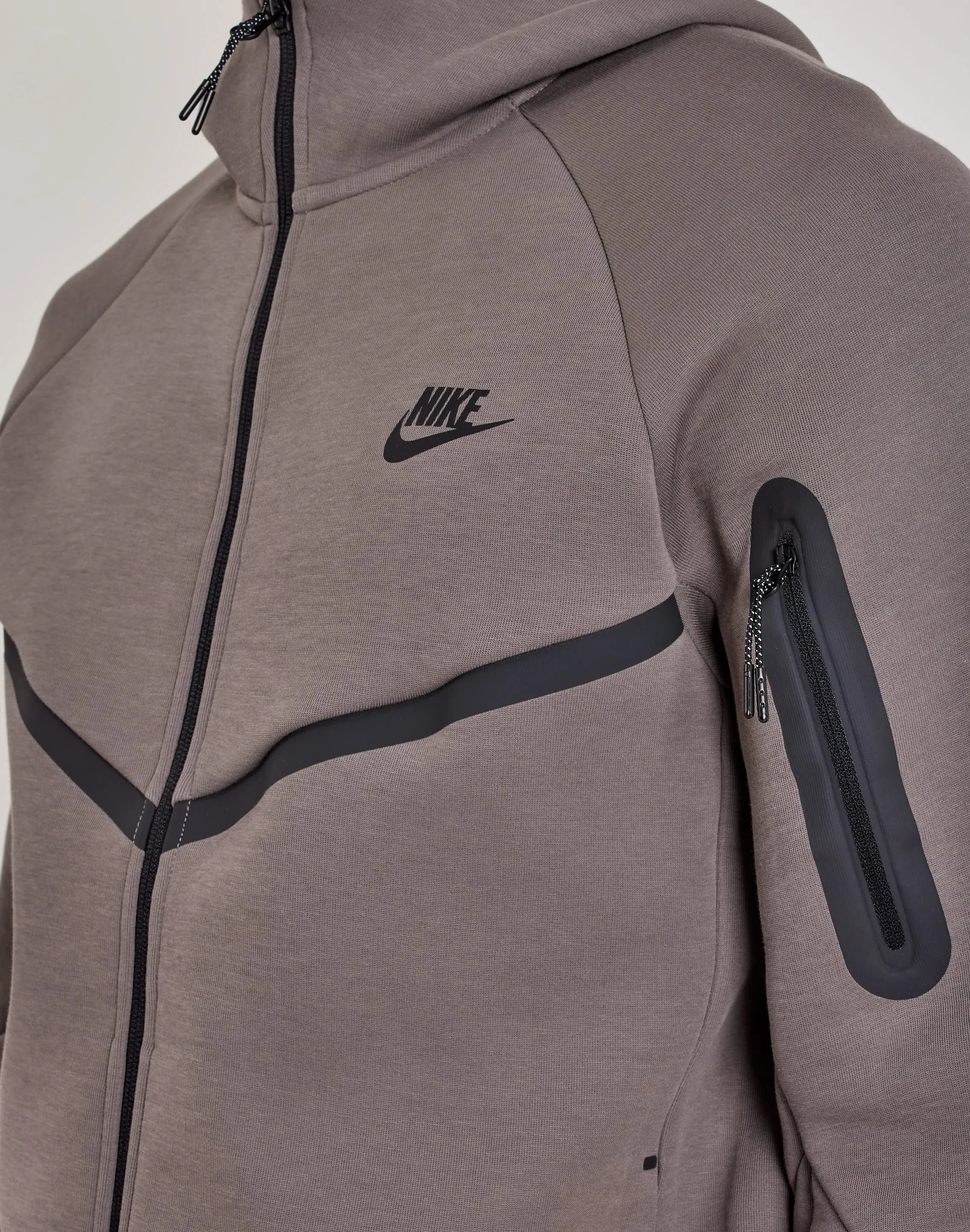 Nike Tech Fleece Windrunner Full-Zip Hoodie AntiPilling Technology