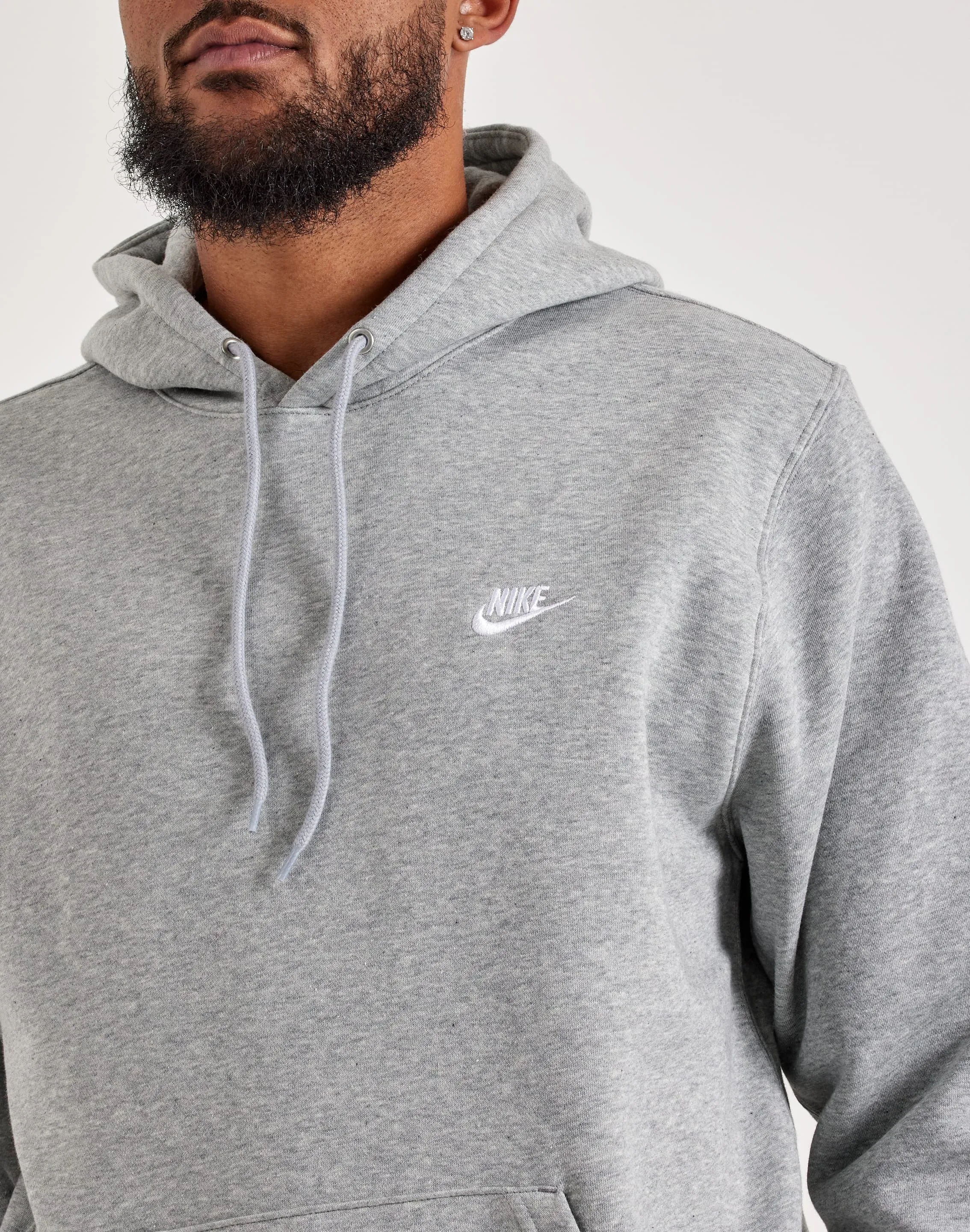 Nike Club Fleece Pullover Hoodie Universal Clasp Mechanism