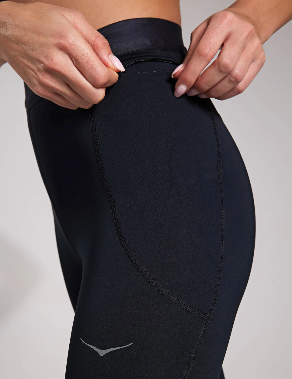 Soft Touch Fitness Training All weather Novafly Run Tight 25'' - Black