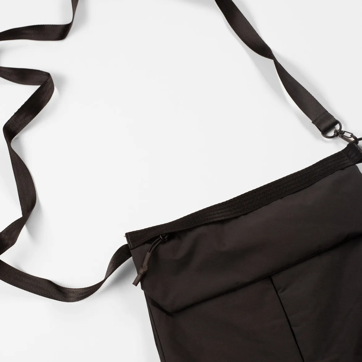 NSW TECH PACK SYNTHETIC FILL VEST - BLACK StretchableFabric