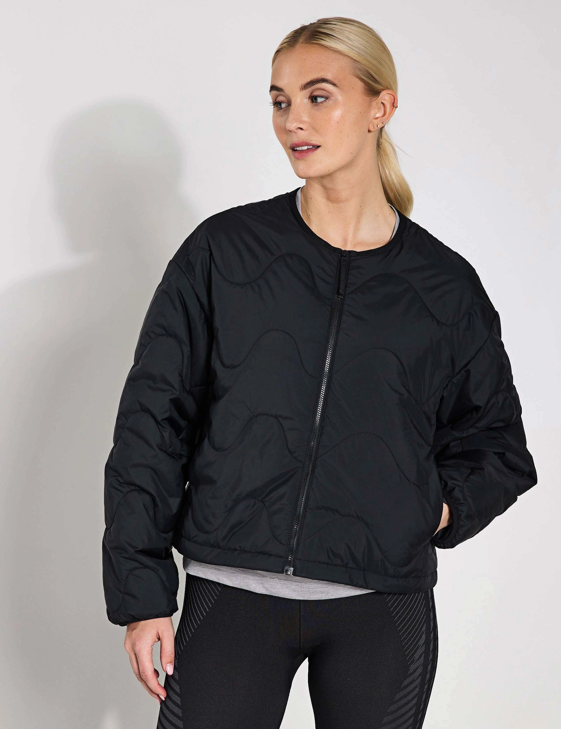 Windproof Construction Nuganic Insulation Jacket - Black
