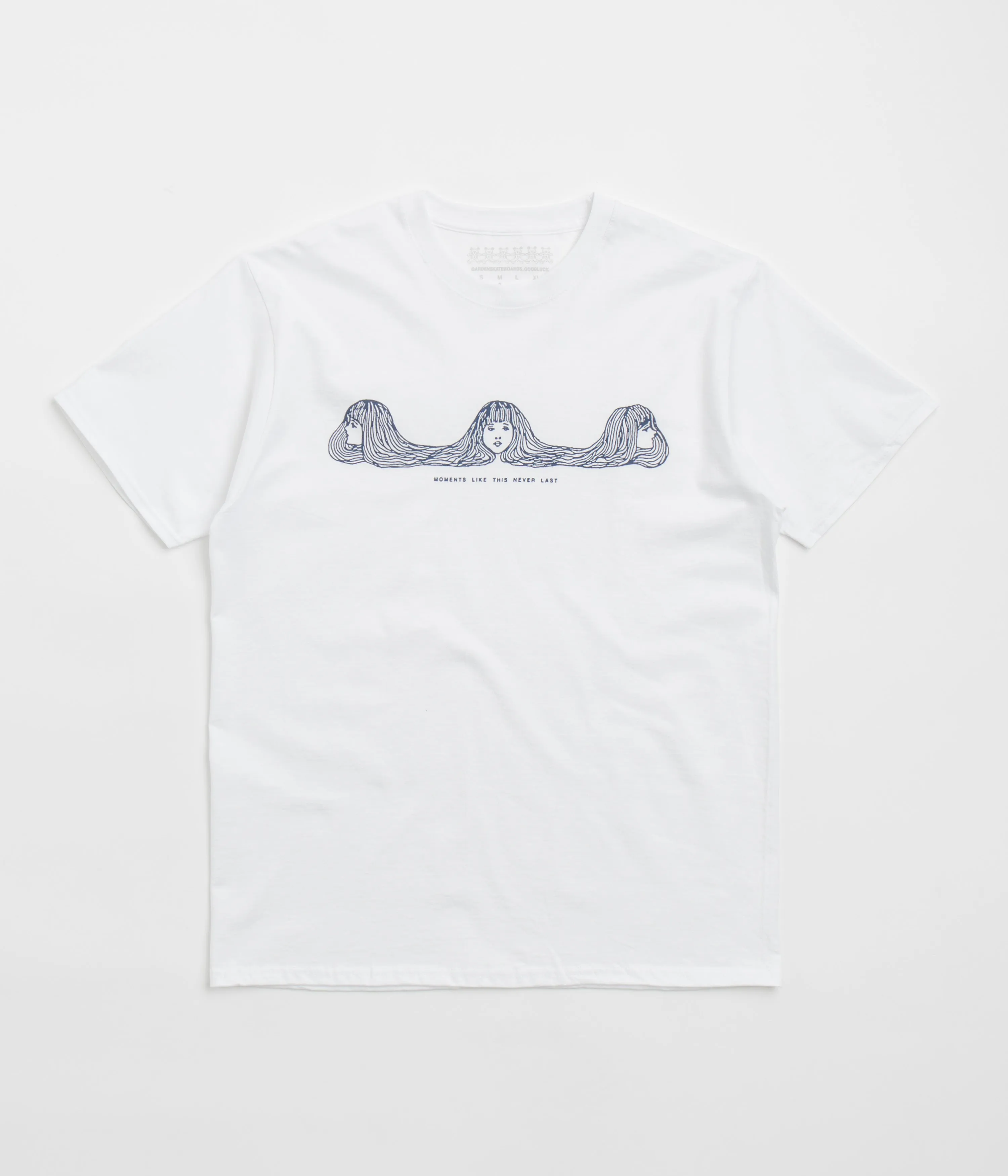 Garden Moments T-Shirt - White trendy details standalone piece