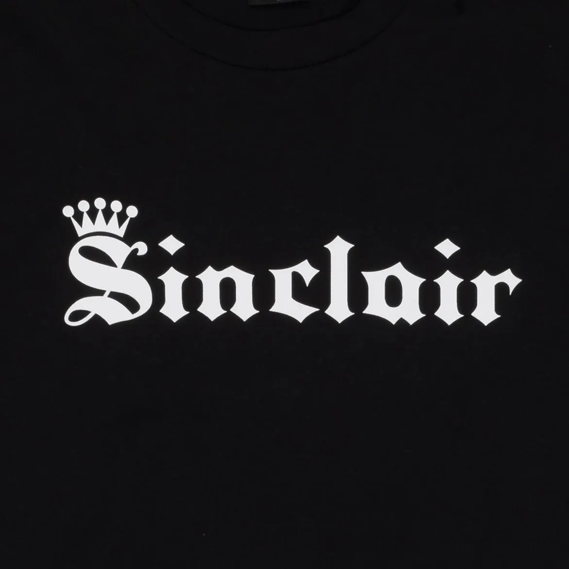 OLD ENGLISH CROWN TEE - BLACK HypoallergenicYarn Tale Core
