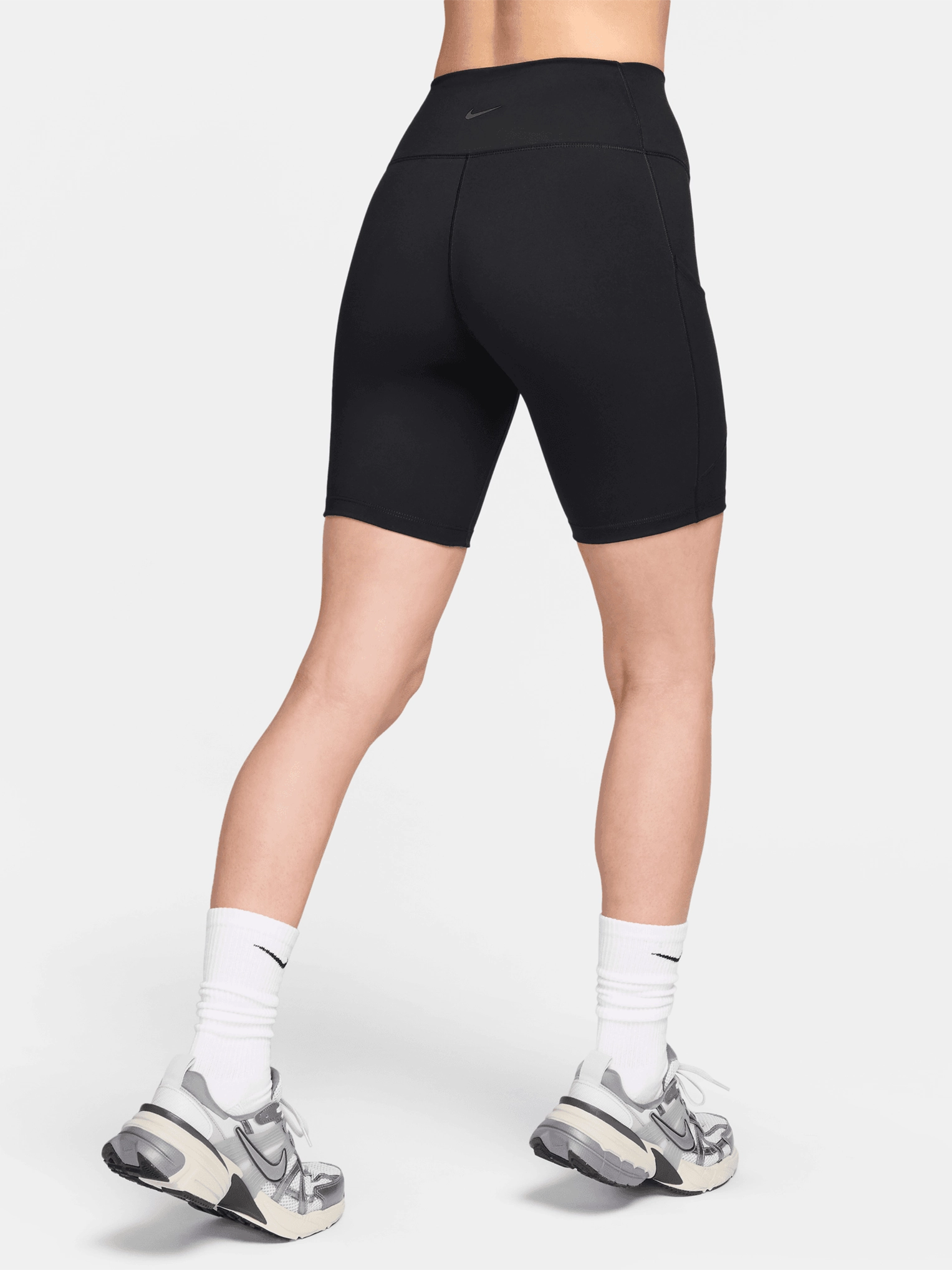 Stain Release Finish Zero Bulk Packaging One High-Waisted 8'' Biker Shorts with Pockets