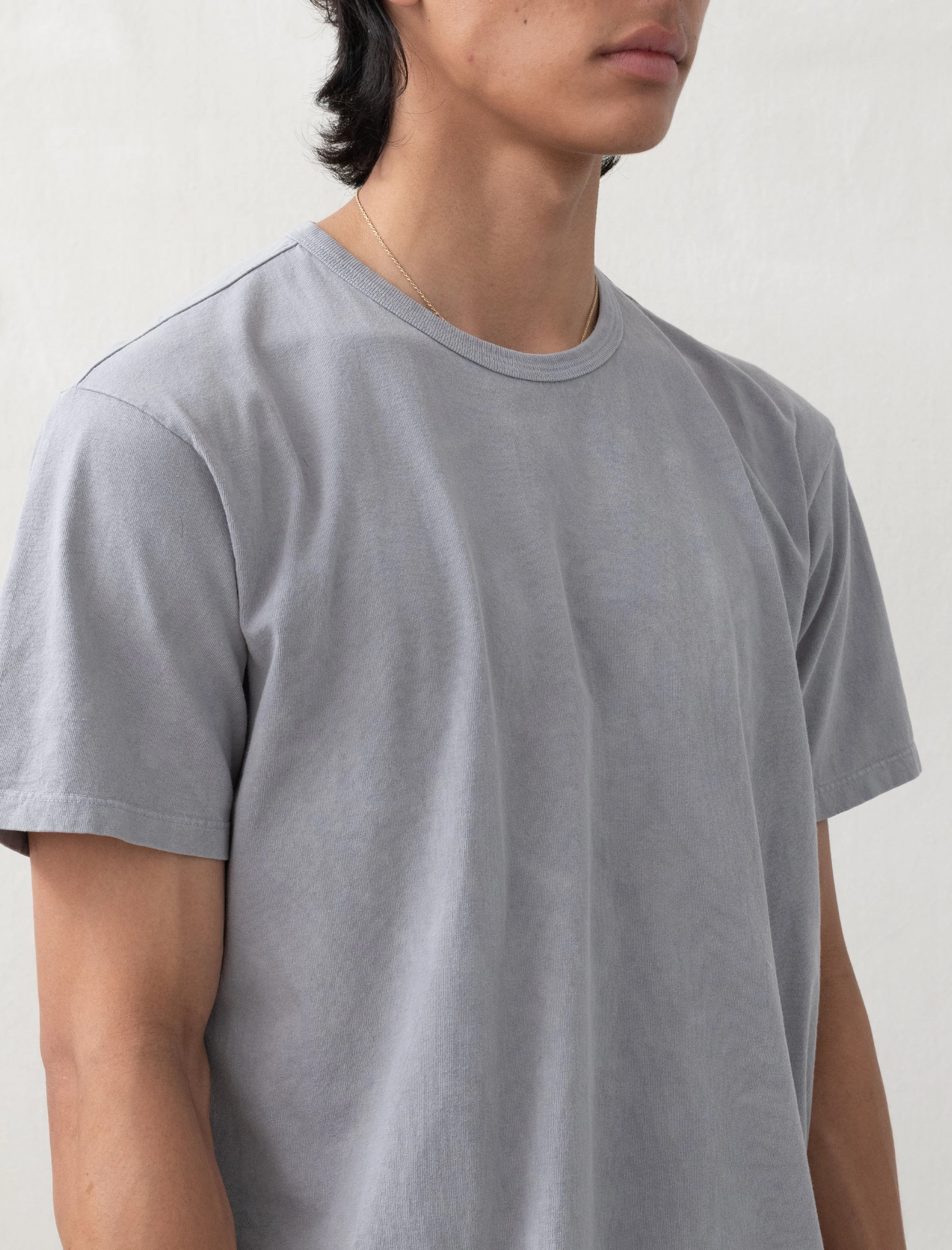 SolarReflectiveFinish Our T-Shirt Hand Dyed (Oak Iron)