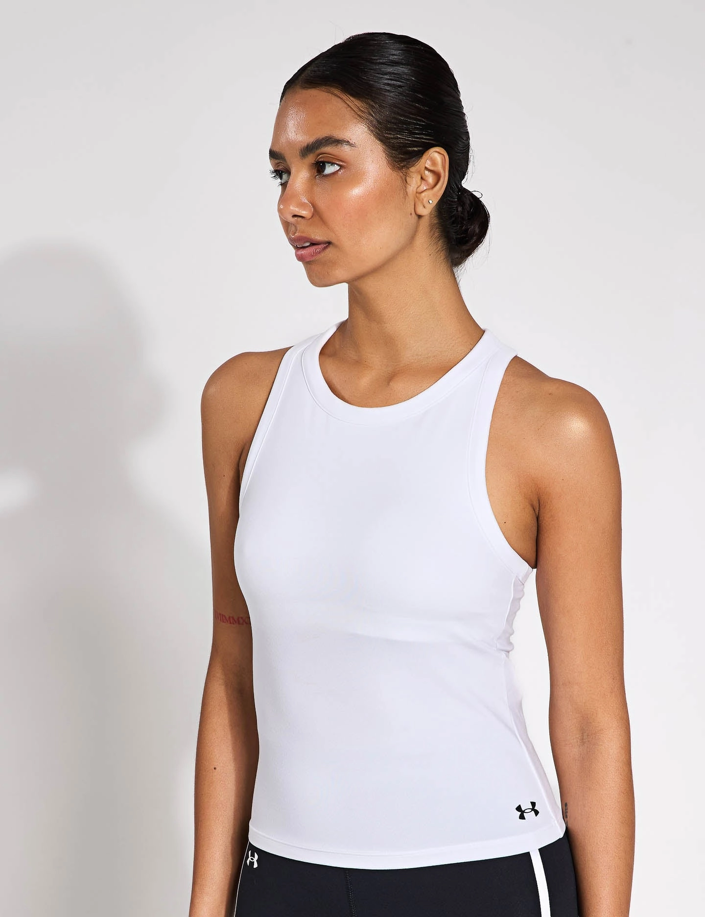 Everyday Fresh low - torque Motion High Neck Tank - White/Black