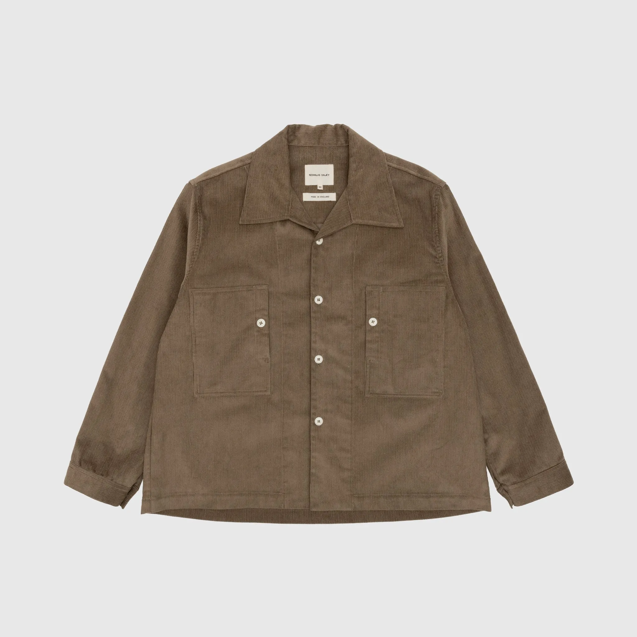 CLASSIC TWO POCKET SHIRT Versatile Piece Double Stitched Seams