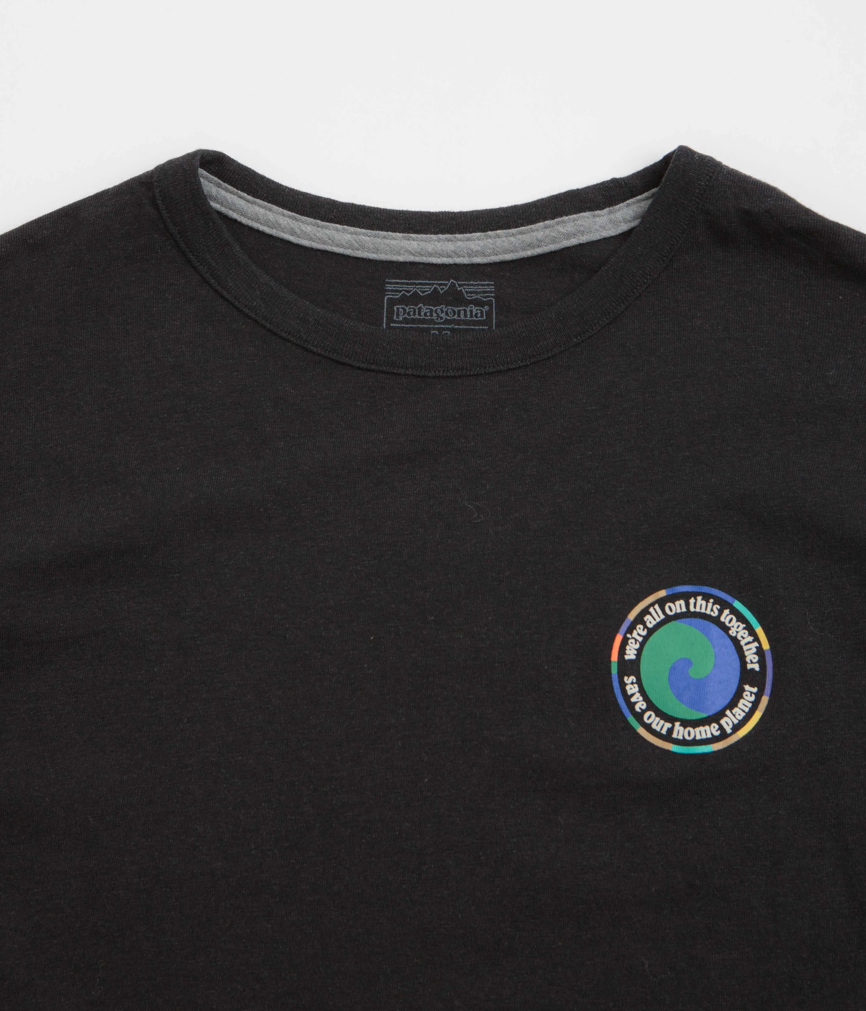 birthday Patagonia Womens Unity Fitz Easy Cut Responsibili-Tee T-Shirt - Ink Black