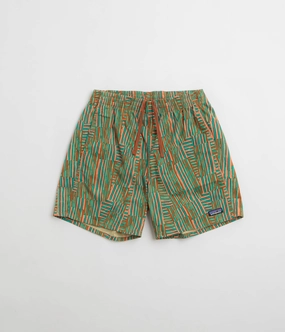 Patagonia Funhoggers Shorts - Quilty Fitz: Heartleaf Green Water resistant coating yoga clothes