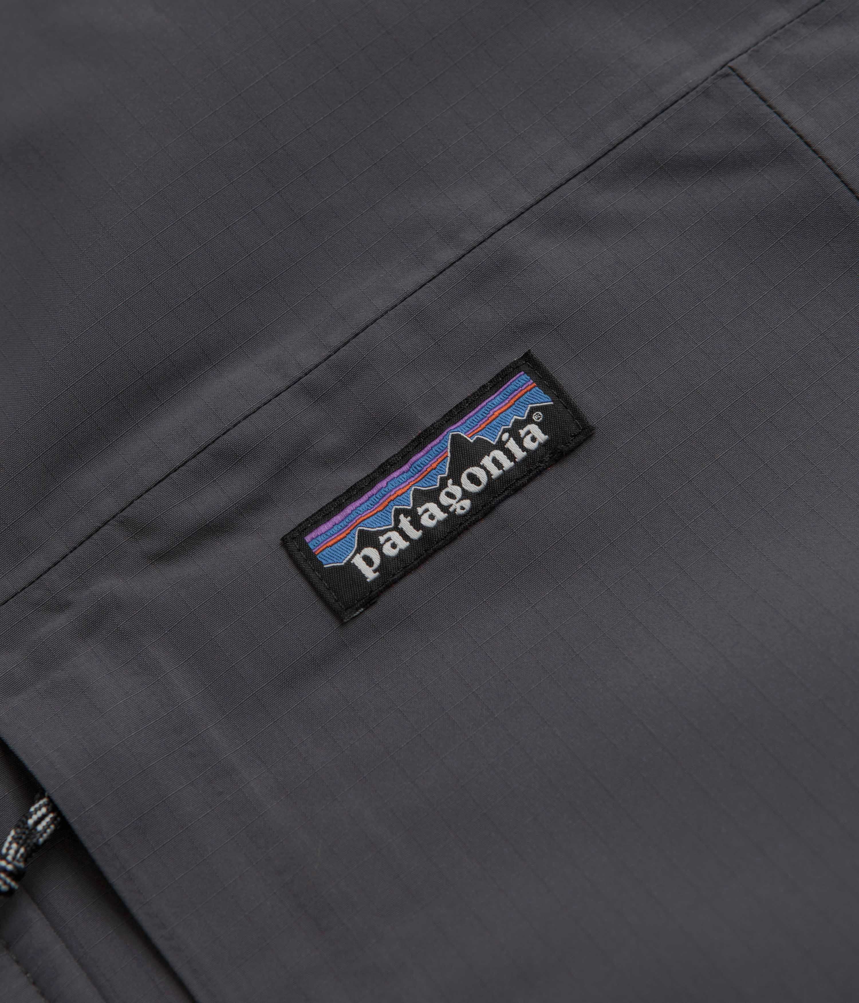 Prevent Daily Fit Patagonia Windshadow Parka - Forge Grey