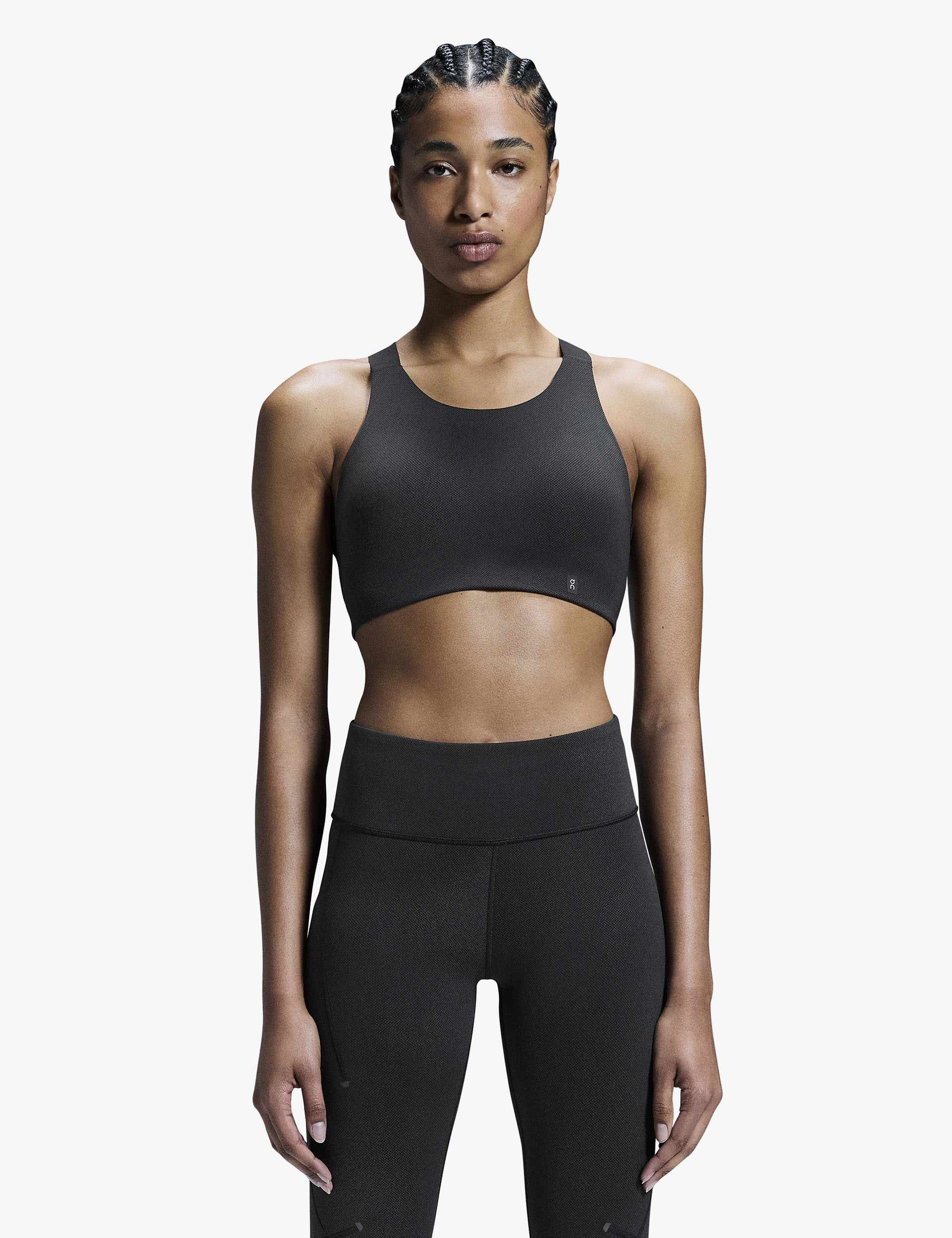 Performance Bra Lumos - Black Versatile Strap Configuration Secure Closure