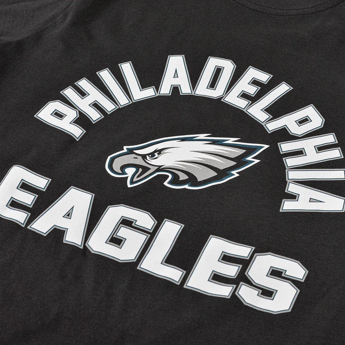 Mind Glow Surf Mood PHILADELPHIA EAGLES ARCH SUPER VIRAL TEE - BLACK / WHITE