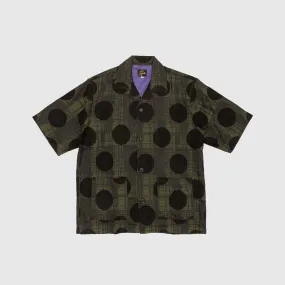PLAID & POLKDOT JAQUARD CABANA SHIRT high-low hem Graduation Ceremony