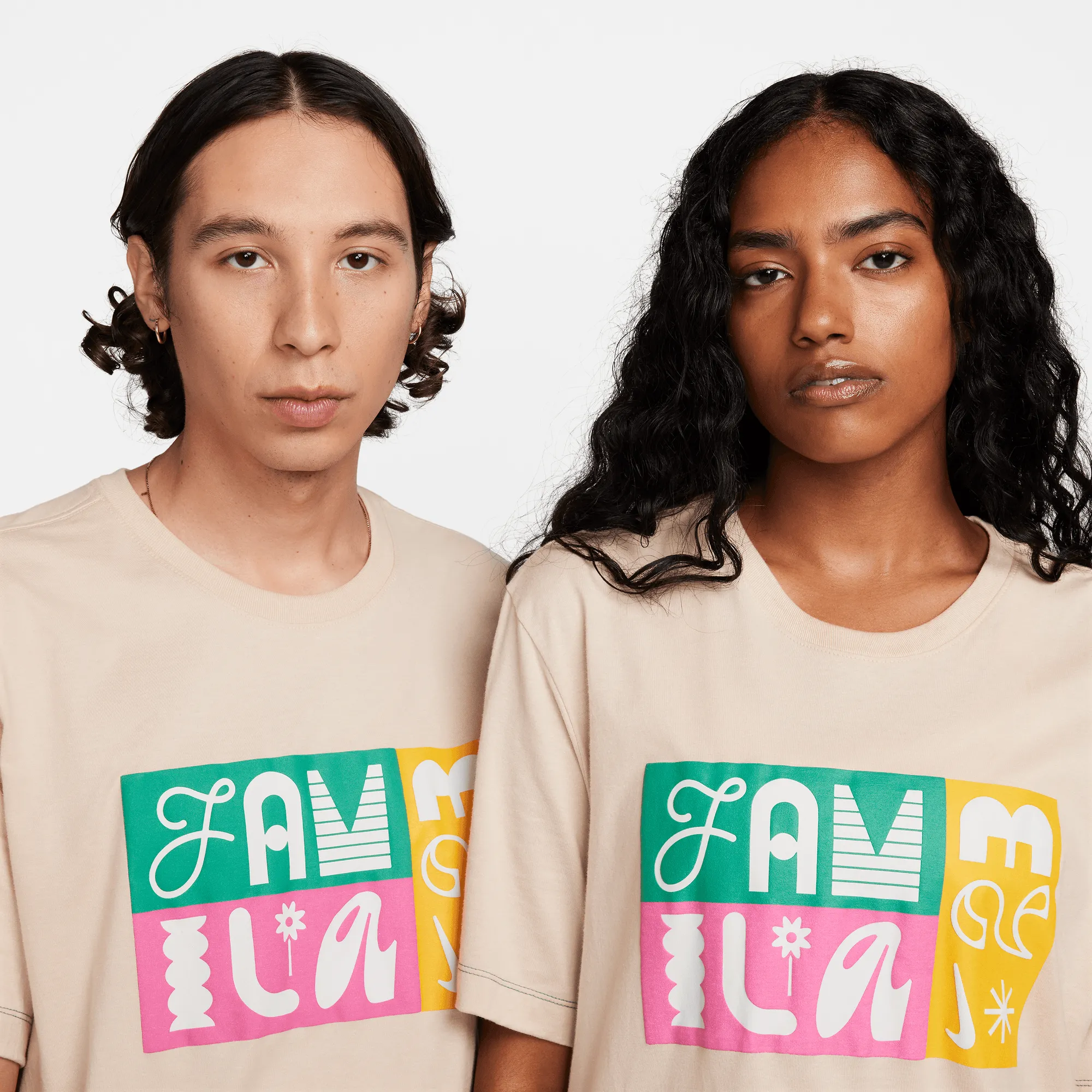LayeredNeckline HeatReflective Lining NSW S/S/ TEE "LA FAMILIA" - SANDDRIFT