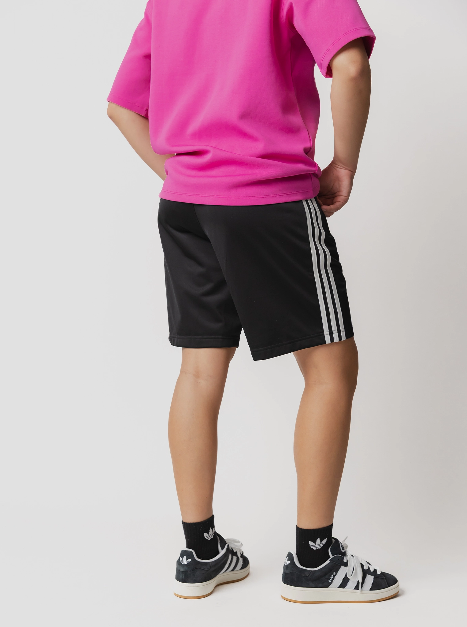 Streetwear two piece outfit Firebird Adicolor Long Shorts