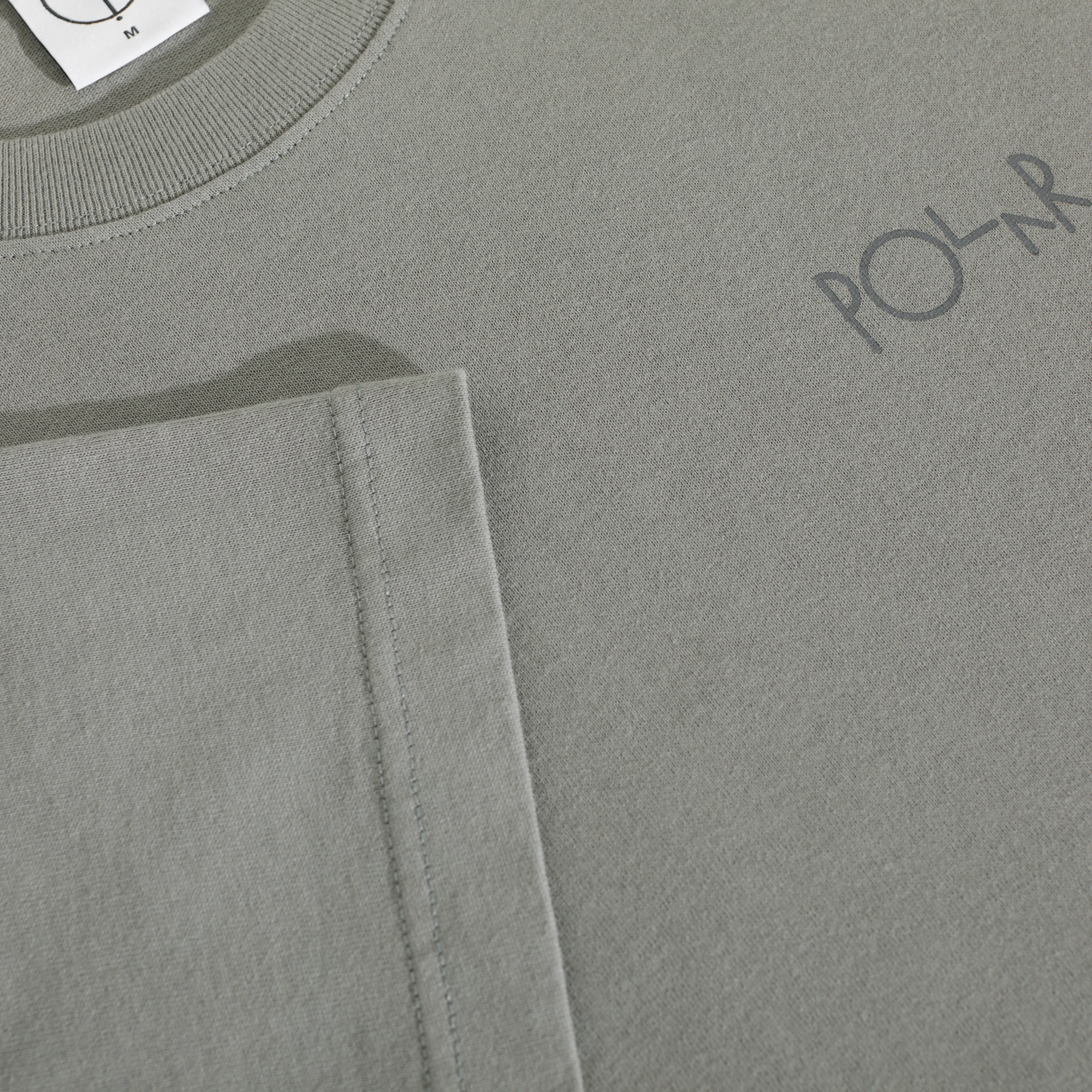 Polar Contrast Stroke Logo T-Shirt Compact Fold Design