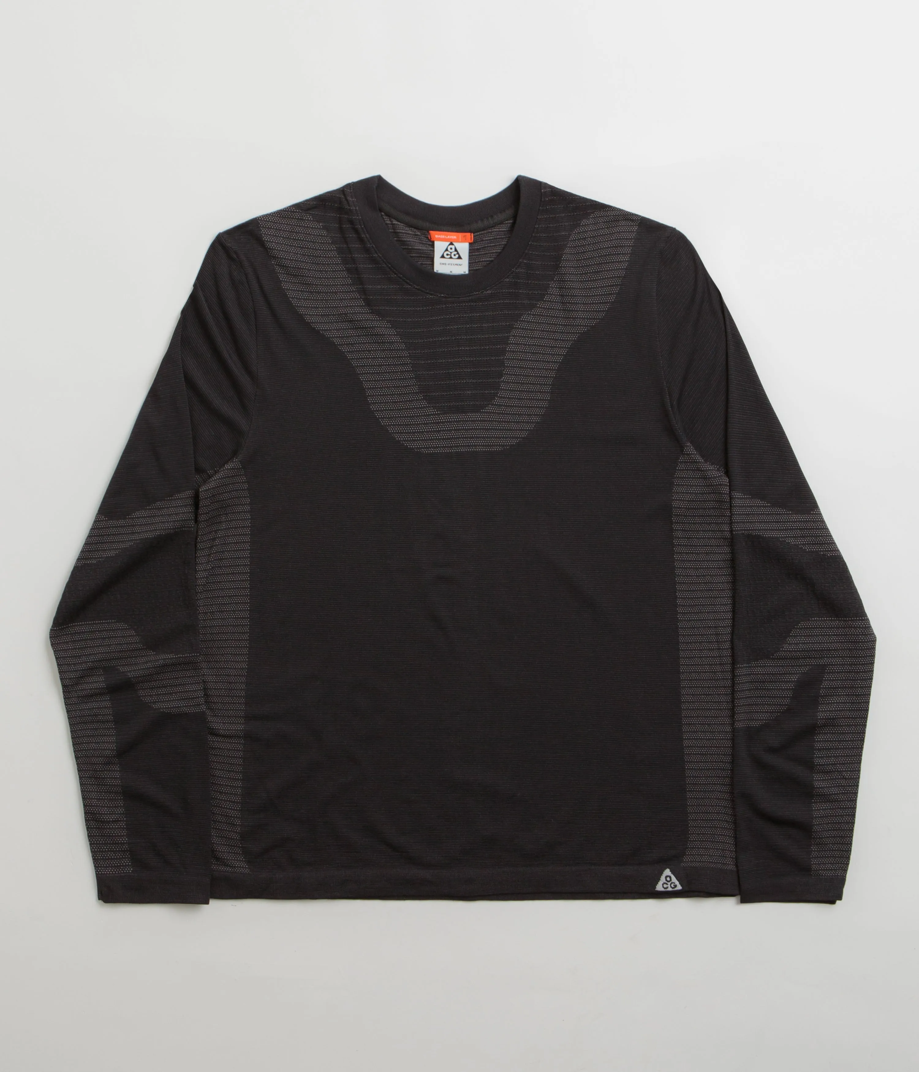 Female design Nike ACG Delta River Long Sleeve T-Shirt - Black / Cool Grey