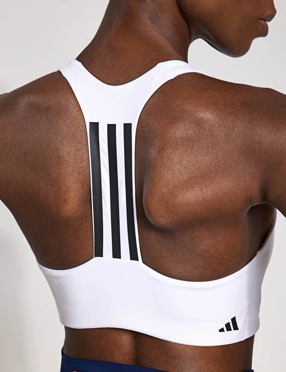Stretchy Structure Mix and match seams Powerimpact Training Medium-Support 3-Stripes Bra - White
