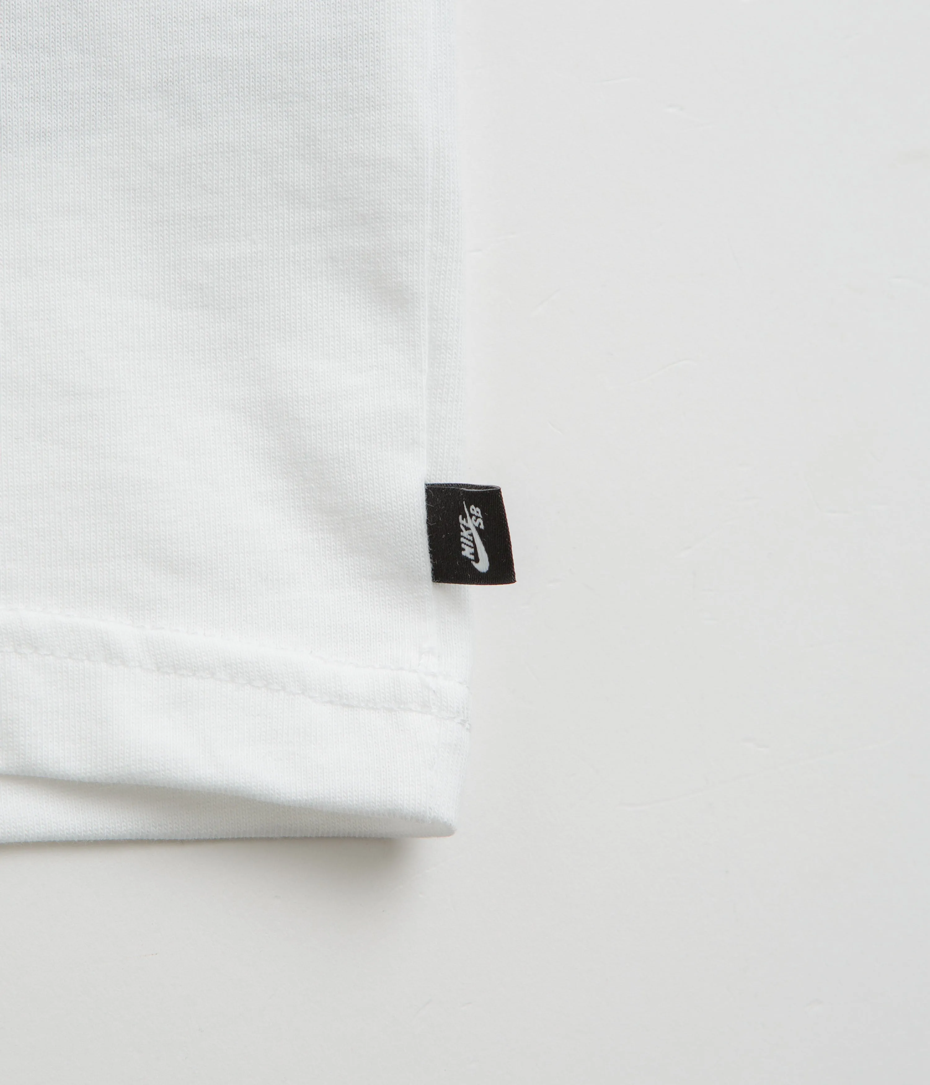 Nike SB Spray Can T-Shirt - White Yarn Dyed Stripes