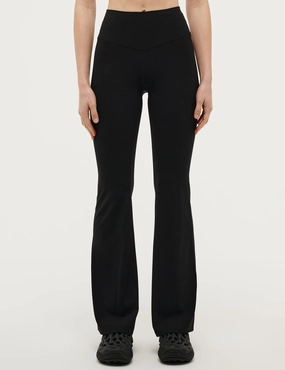 Seamless Design Weekend Trip City Walk Beginner Level Preview Legging - Black