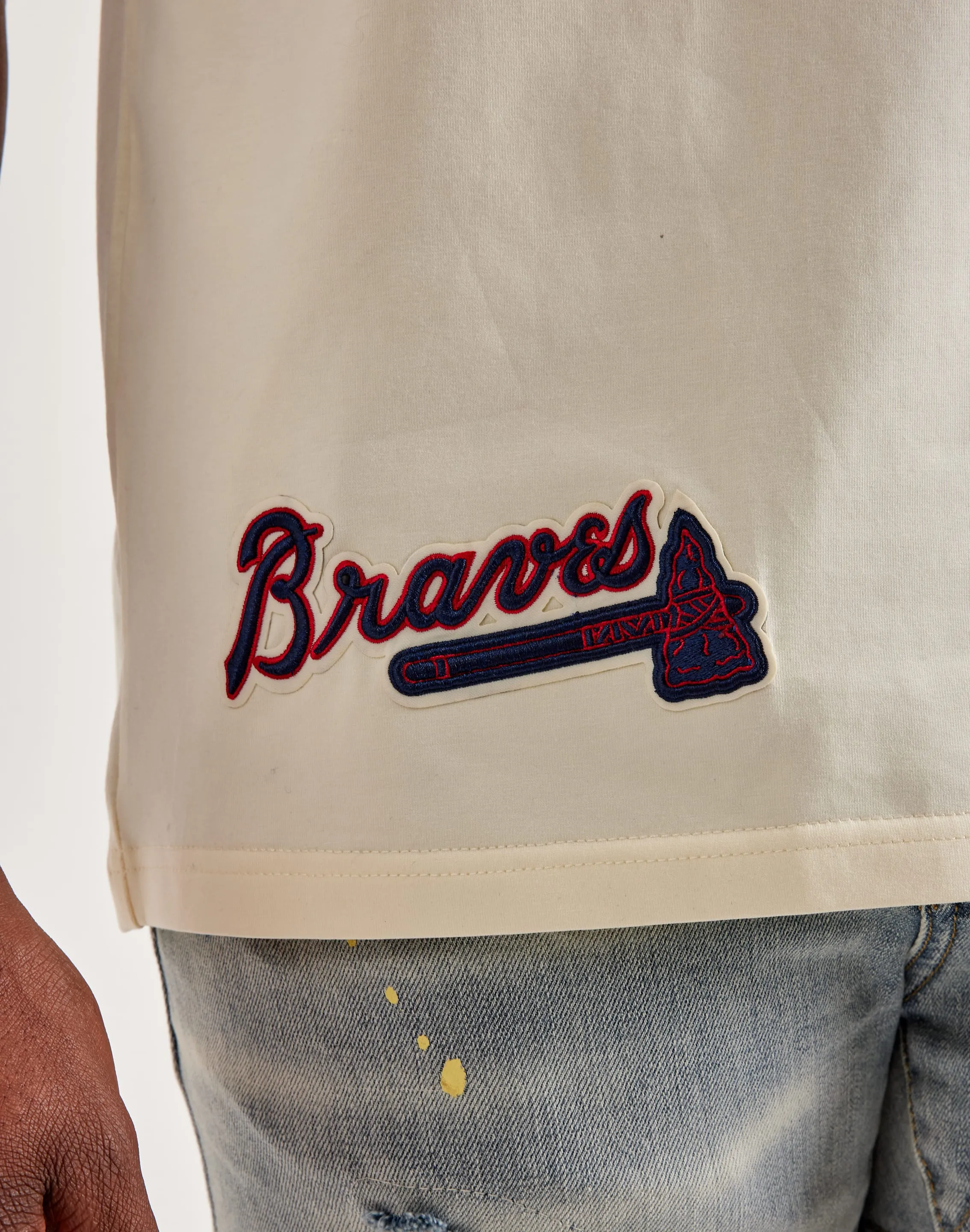 Beach Fit WaterRepellent Finish Pro Standard MLB Atlanta Braves Tee