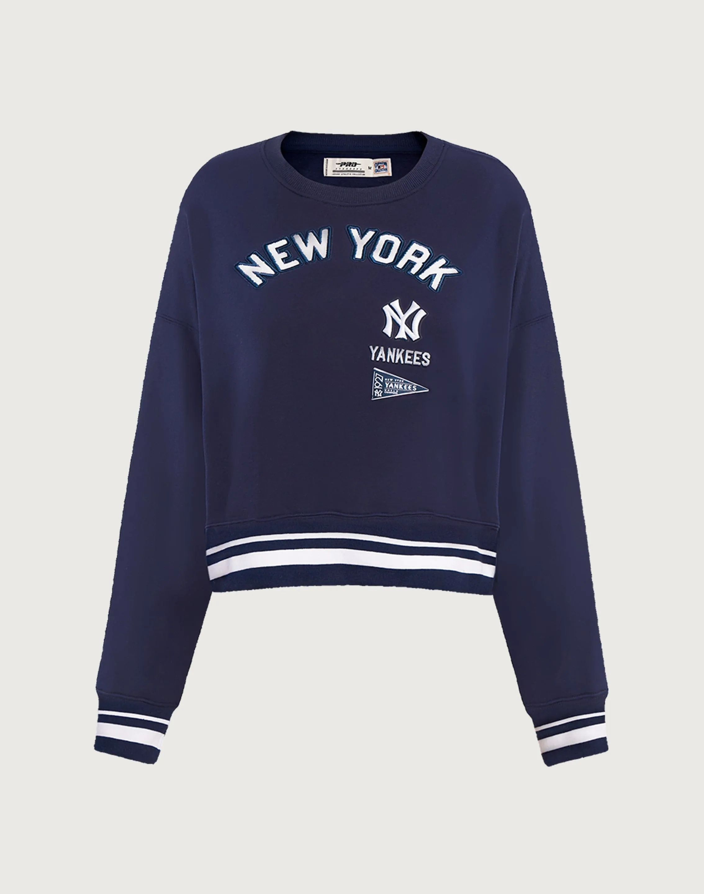 Pro Standard MLB New York Yankees Retro Classic Crewneck Reflective accents CoolingChannelFabric