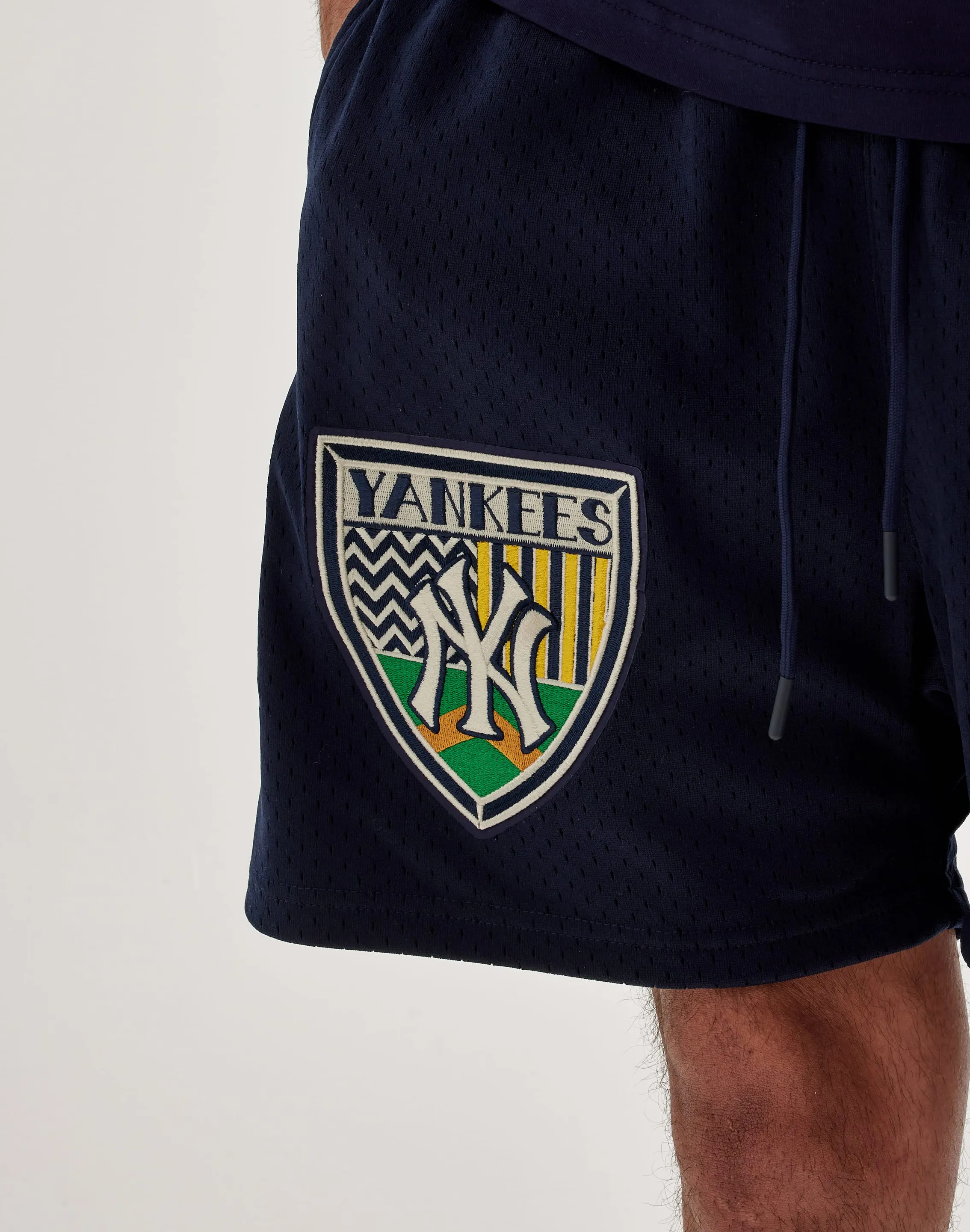 OdorResistantFabric Pro Standard MLB New York Yankees Shorts