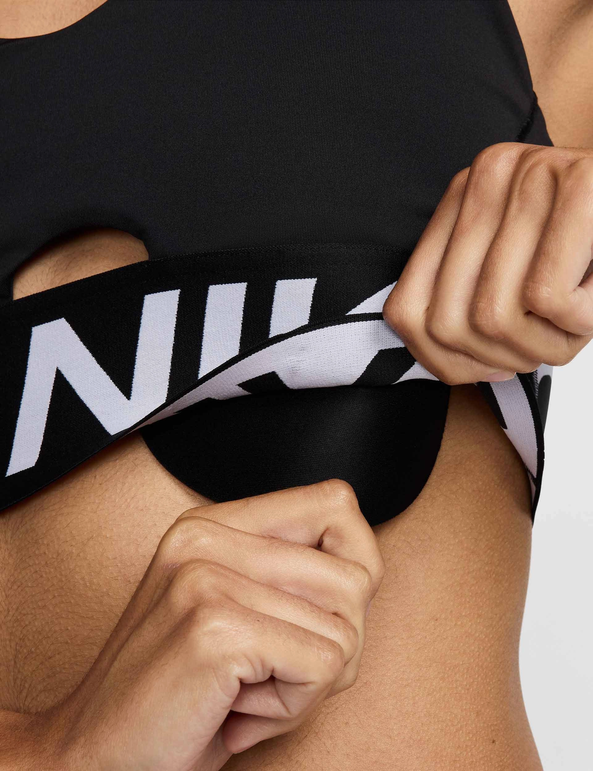 Pro Indy Plunge Medium-Support Sports Bra - Black/White Tension Dispersion System