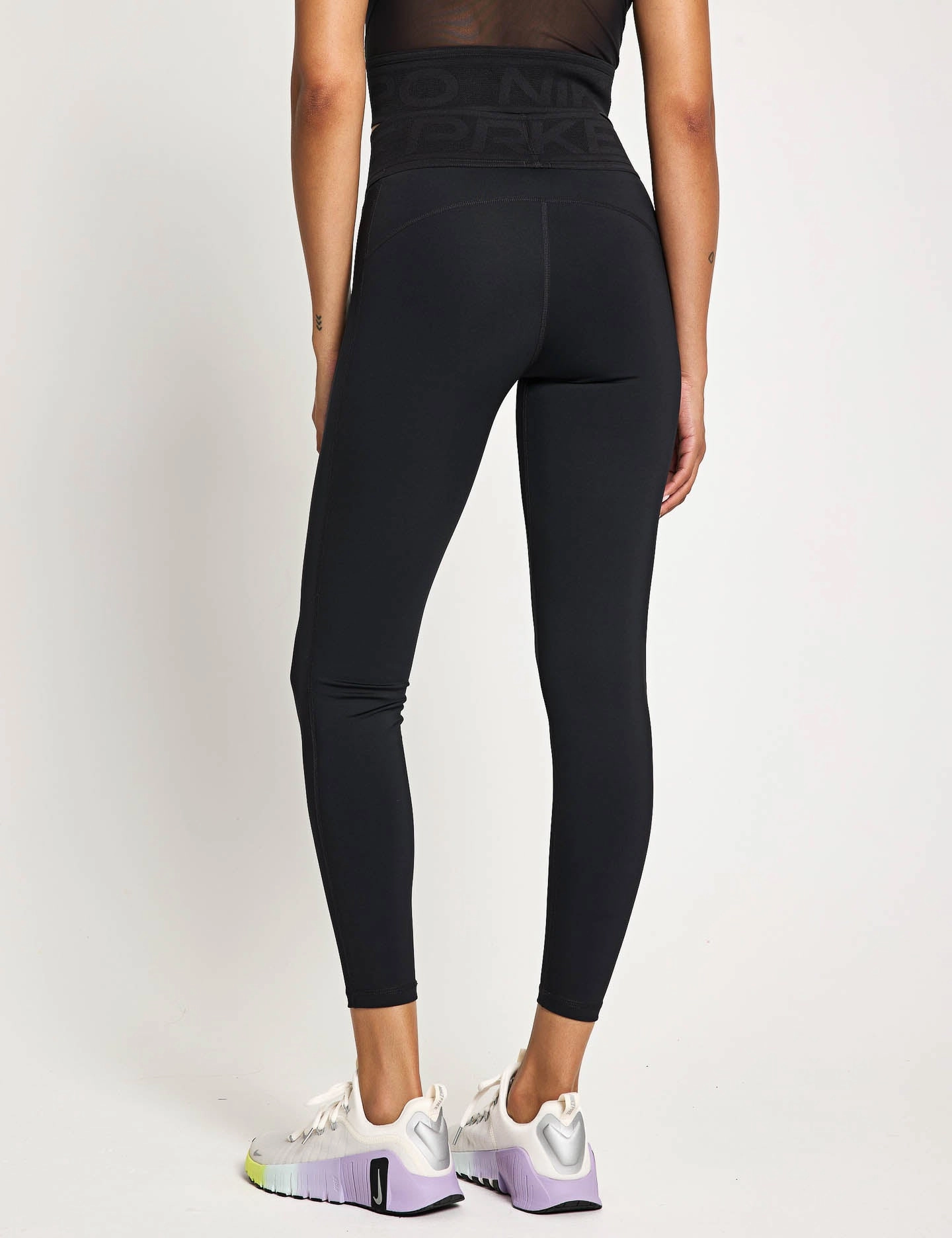 Squat Proof Camping Gear Pro Sculpt High Waisted Full-Length Leggings - Black/White