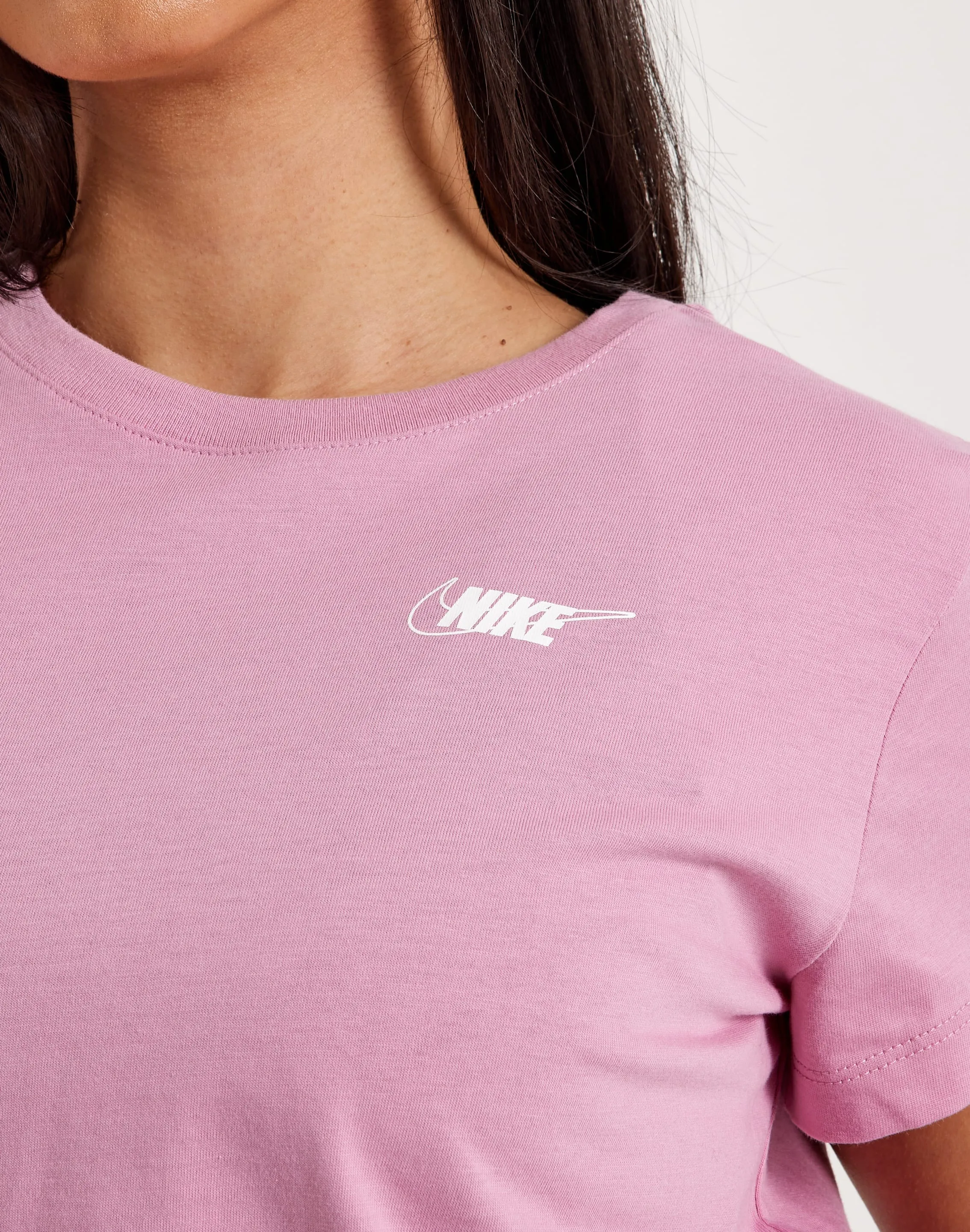 Nike Club Tee Lightweight Material