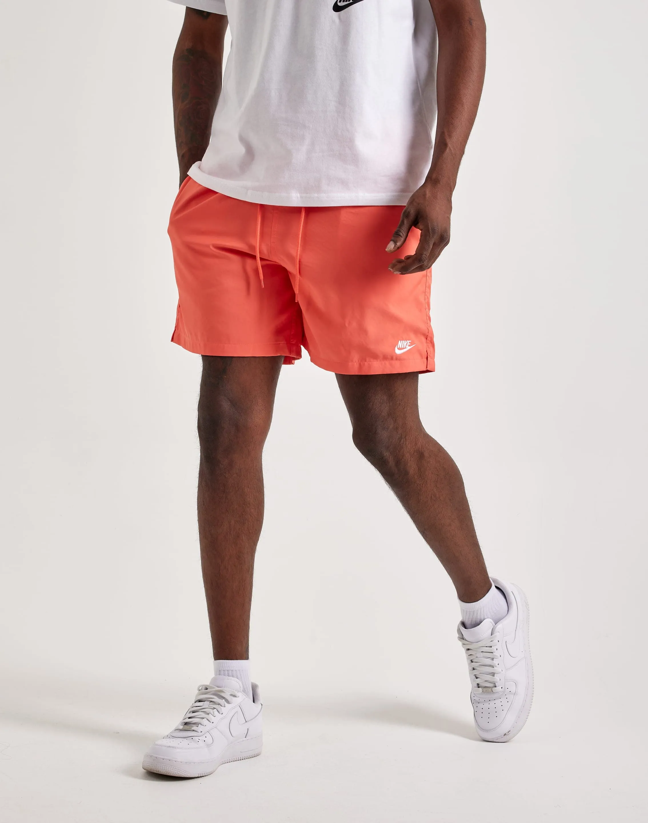 Energy Mood Nike Club Woven Flow Shorts