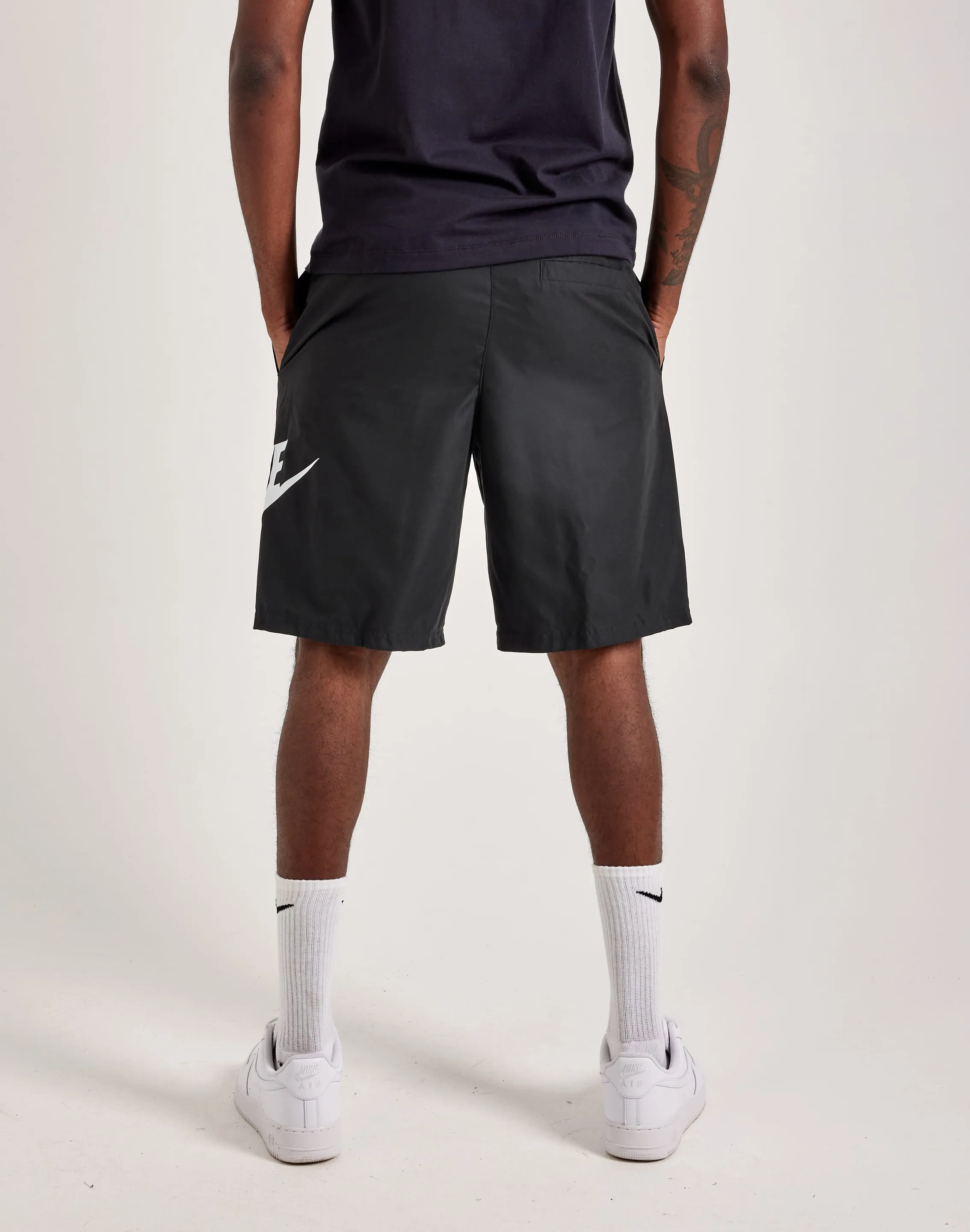 Chill Fit Nike Club Woven Shorts