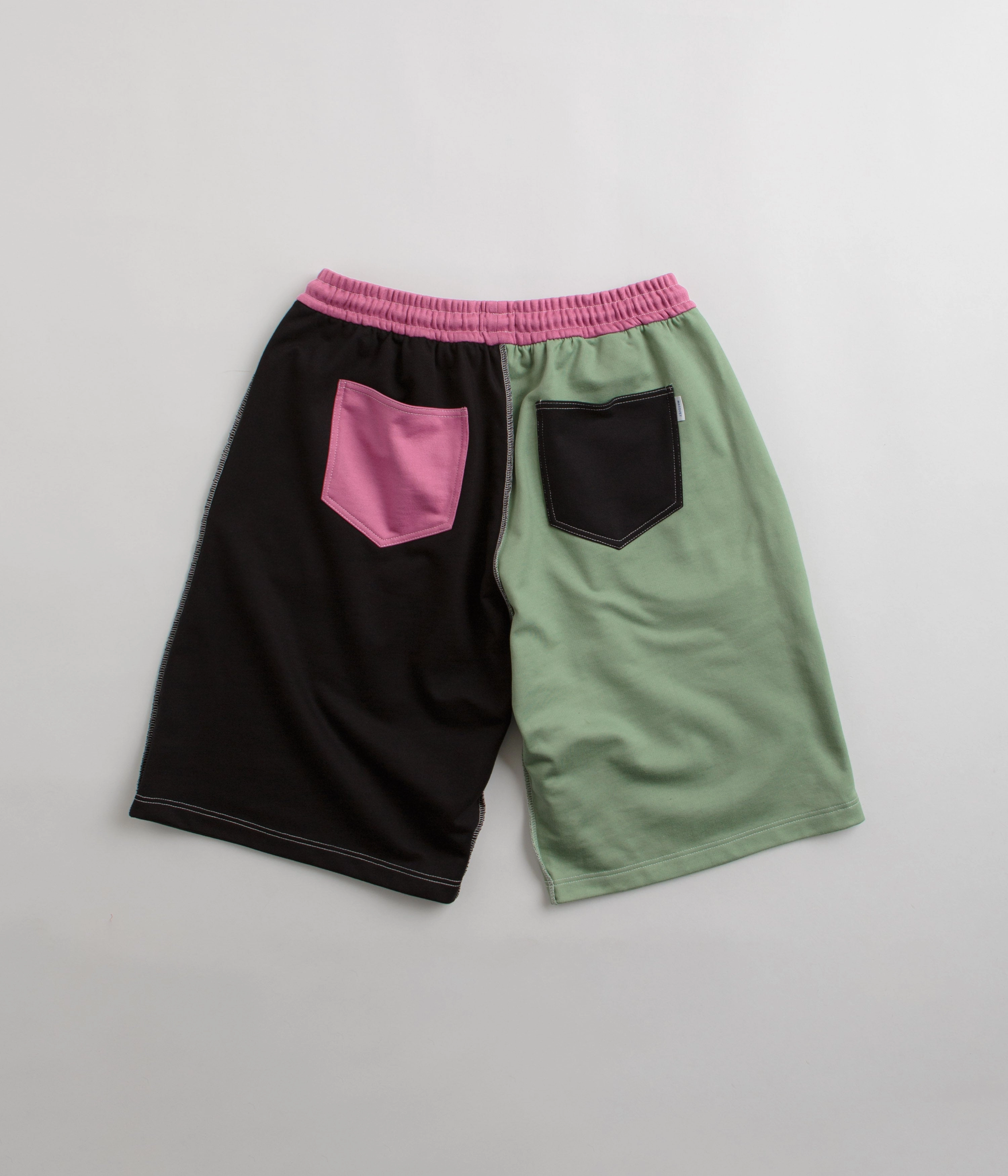 Flexible Material Mesh Ventilation Zones Rassvet Mix Sweat Shorts - Khaki